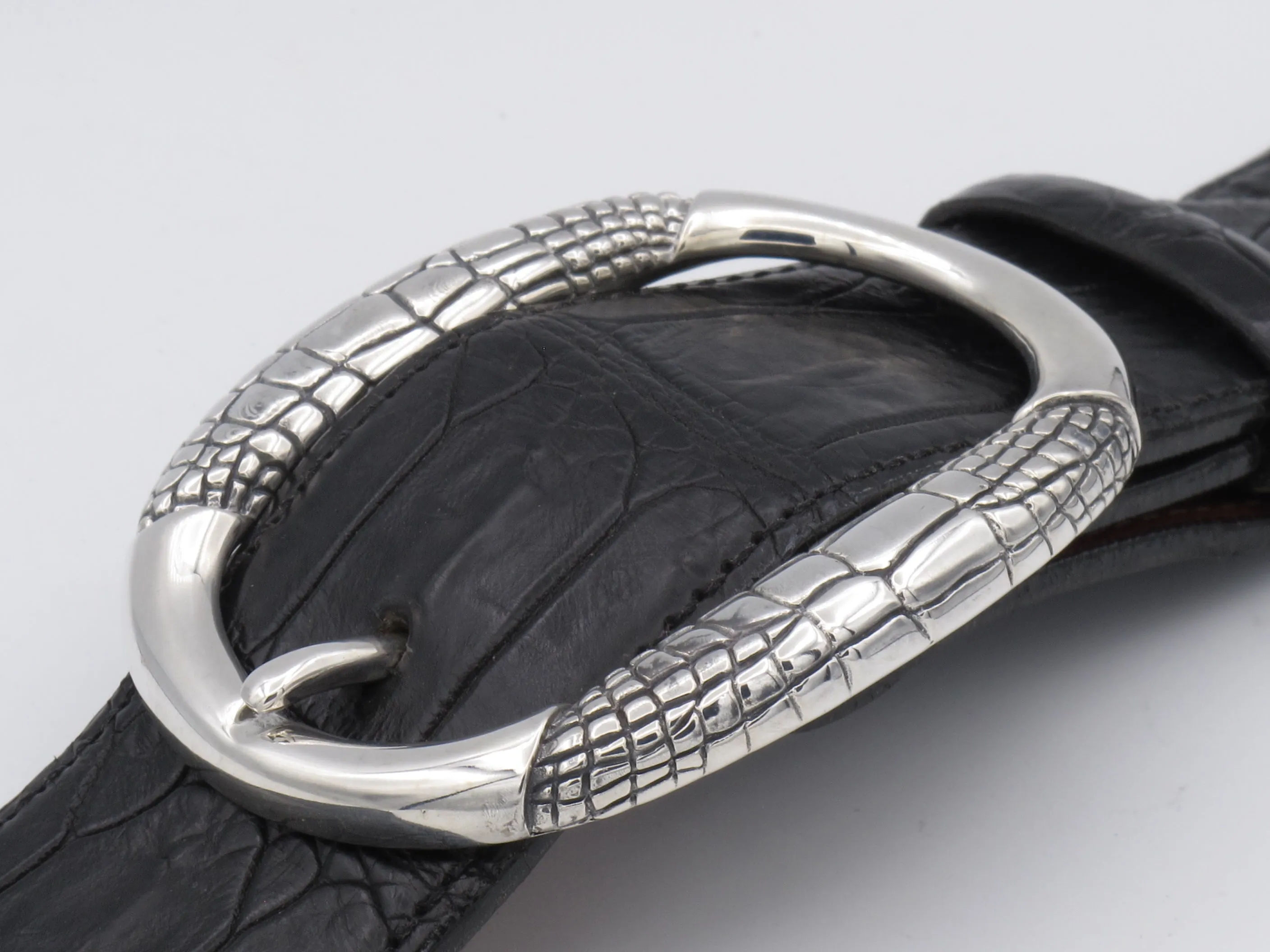 #1333 Alligator Pattern Oval Buckle, 1.5"