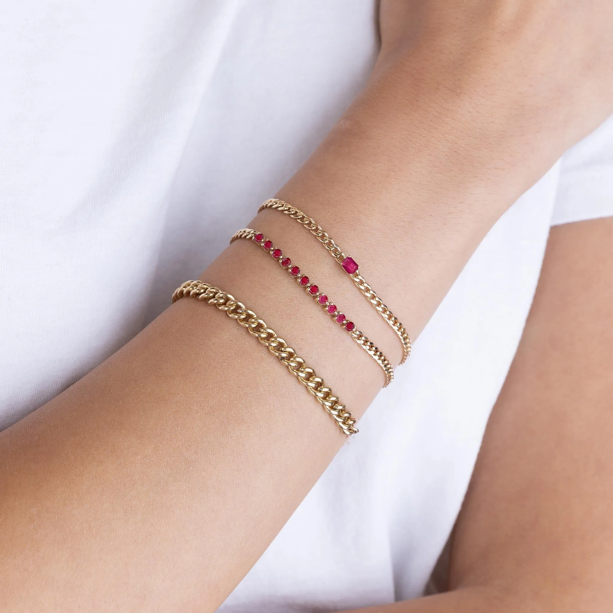 14k Medium Curb Chain Bracelet
