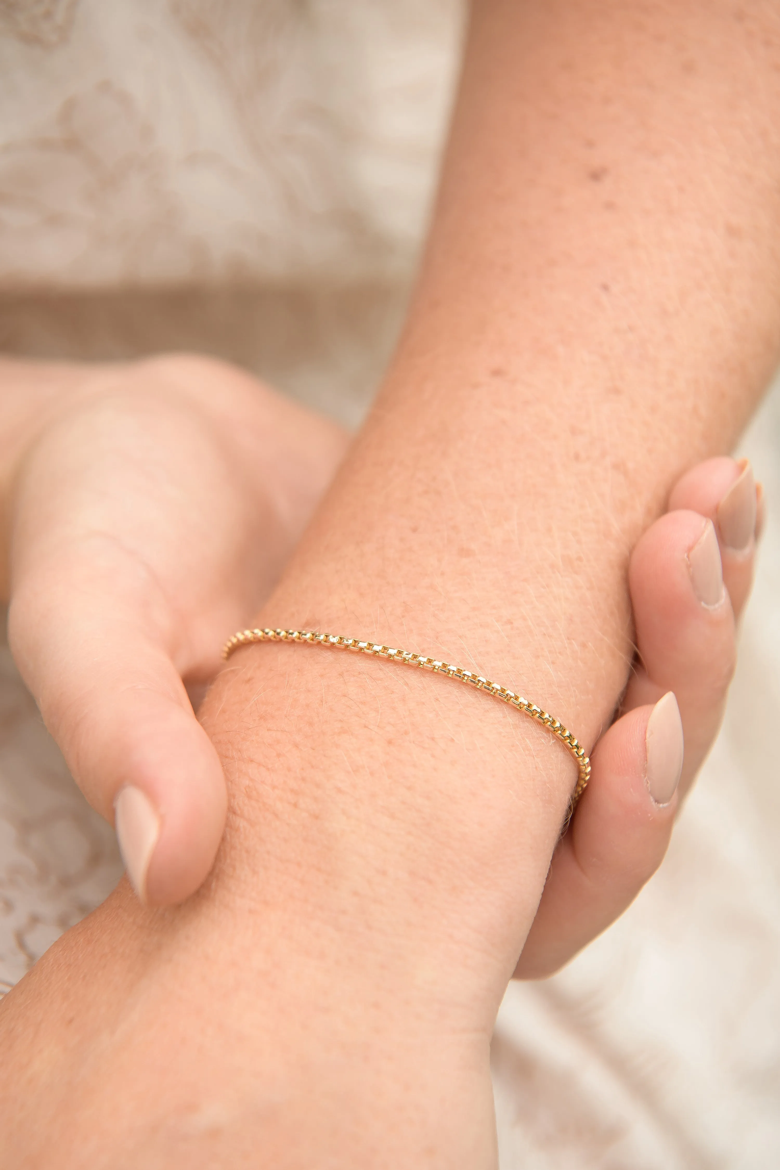 14K Yellow Gold Carmine Bolo Bracelet