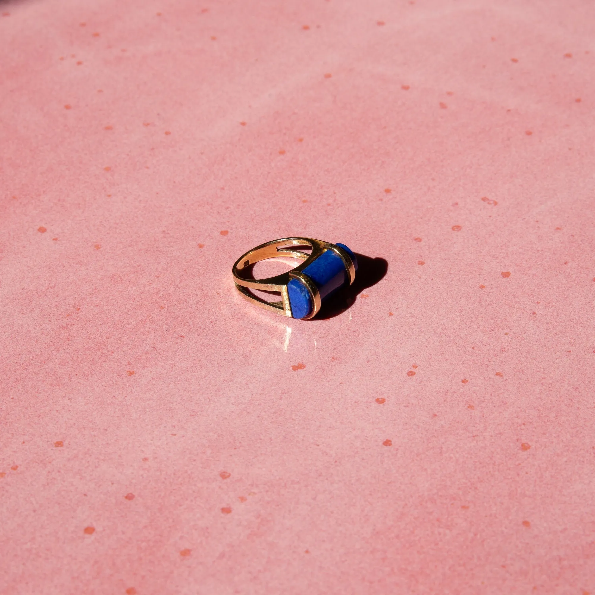 14k Yellow Gold Lapis Art Deco Framed Ring