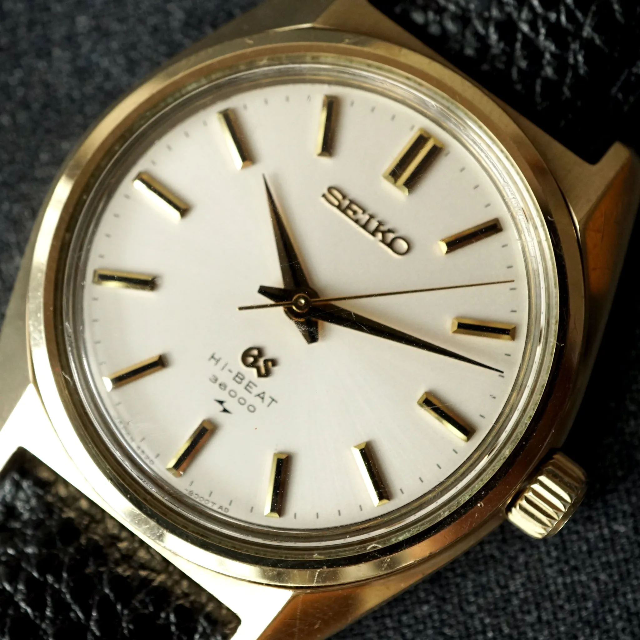 1971 GRAND SEIKO REF.4520-8000 HAND WOUND WATCH CAP GOLD