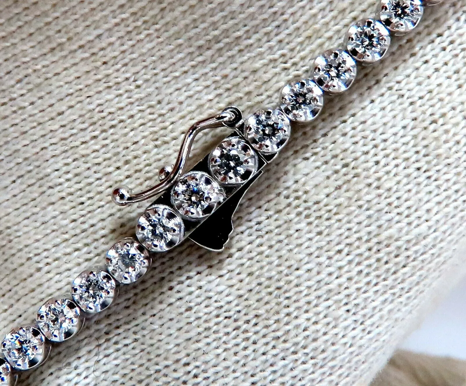 2.34ct Natural Diamonds Tennis Bracelet 14kt Gold Classic Riviera