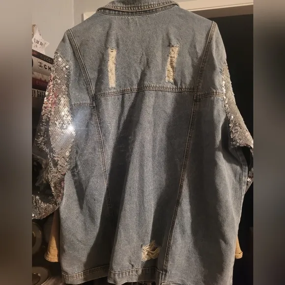 2xl Ladies Denim Jacket Fully Sequined Sleeves!