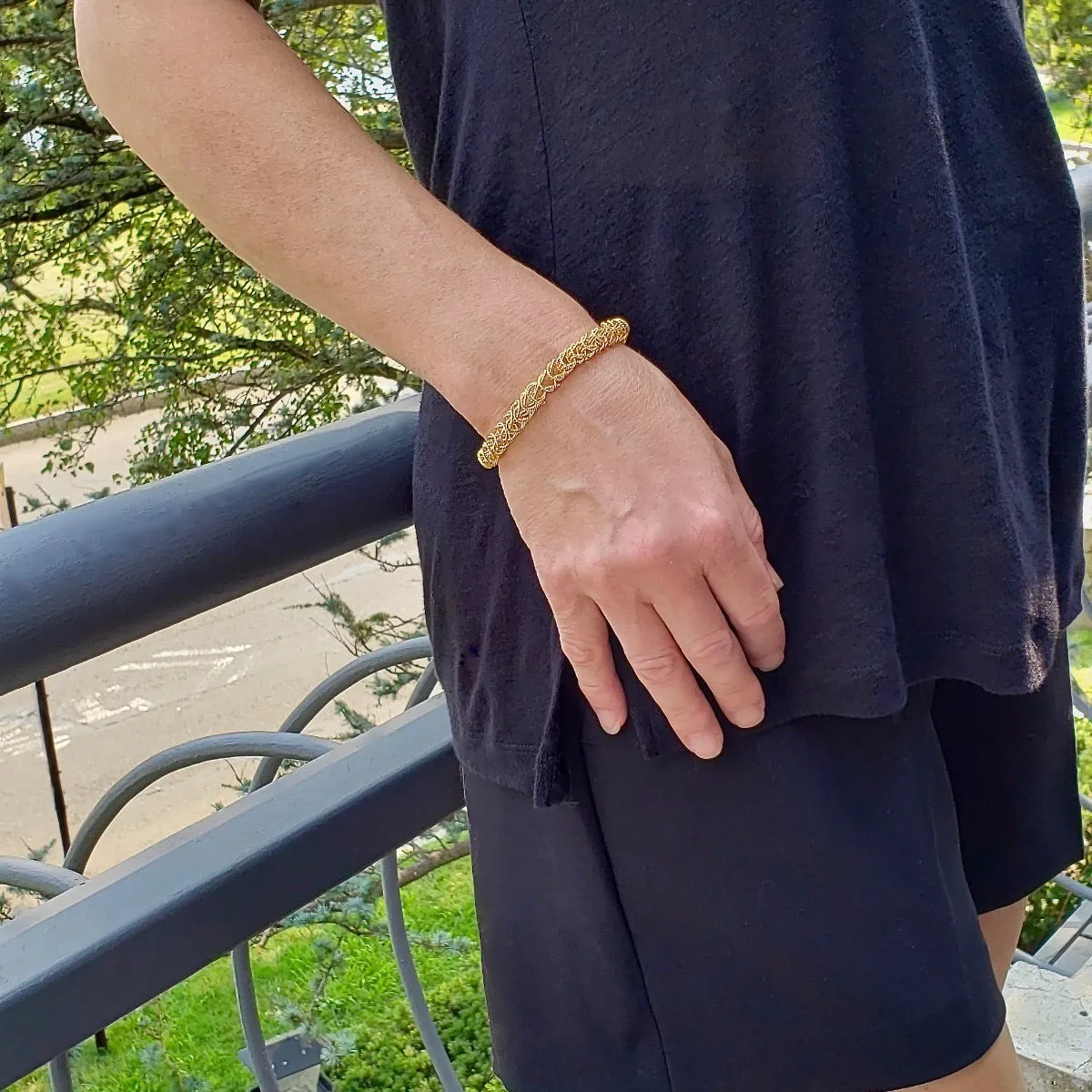7.5" Handcrafted 24K Gold Vermeil 7mm Bellezza Bracelet with Toggle Clasp