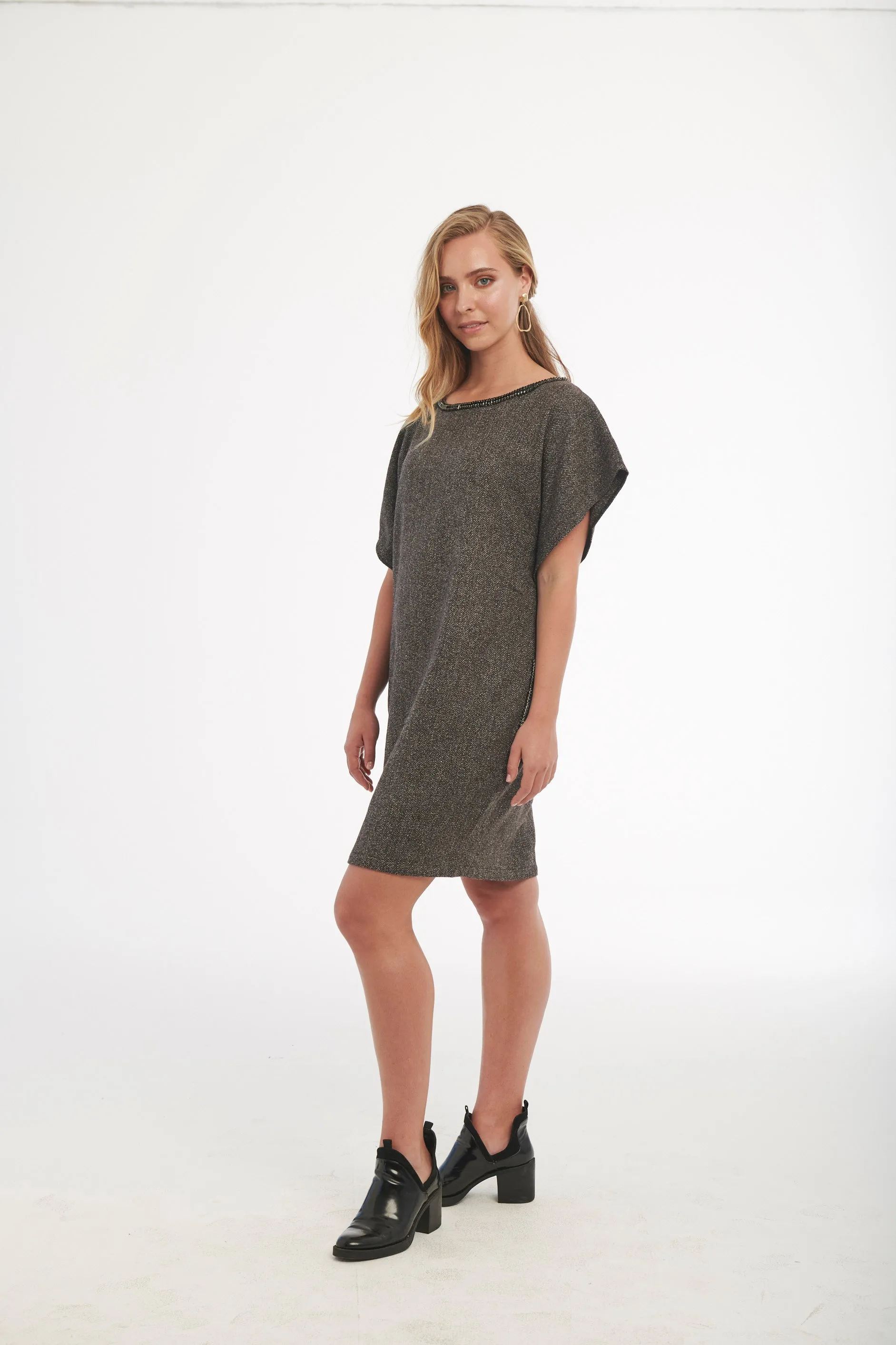 ARMERIA Shift Dress