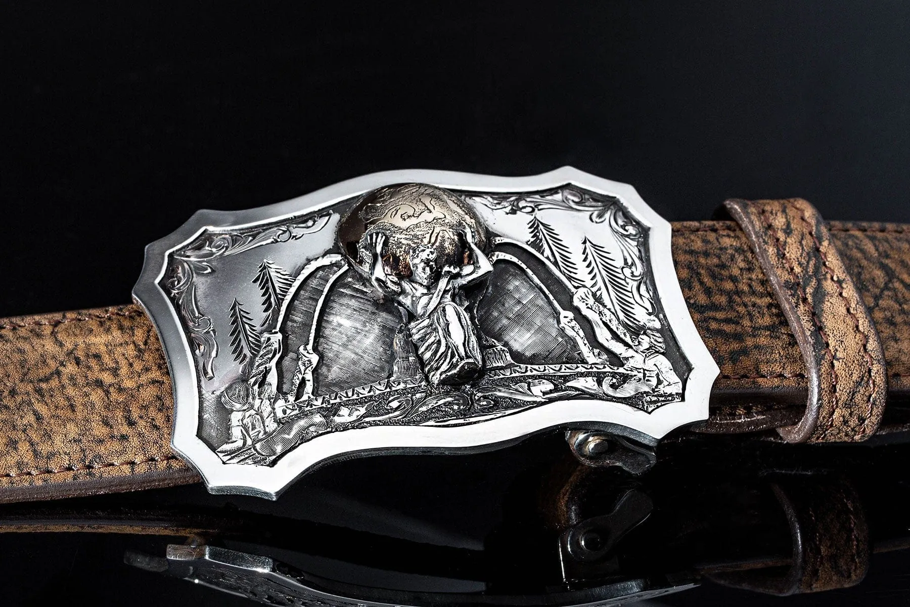 Atlas Trophy Buckle