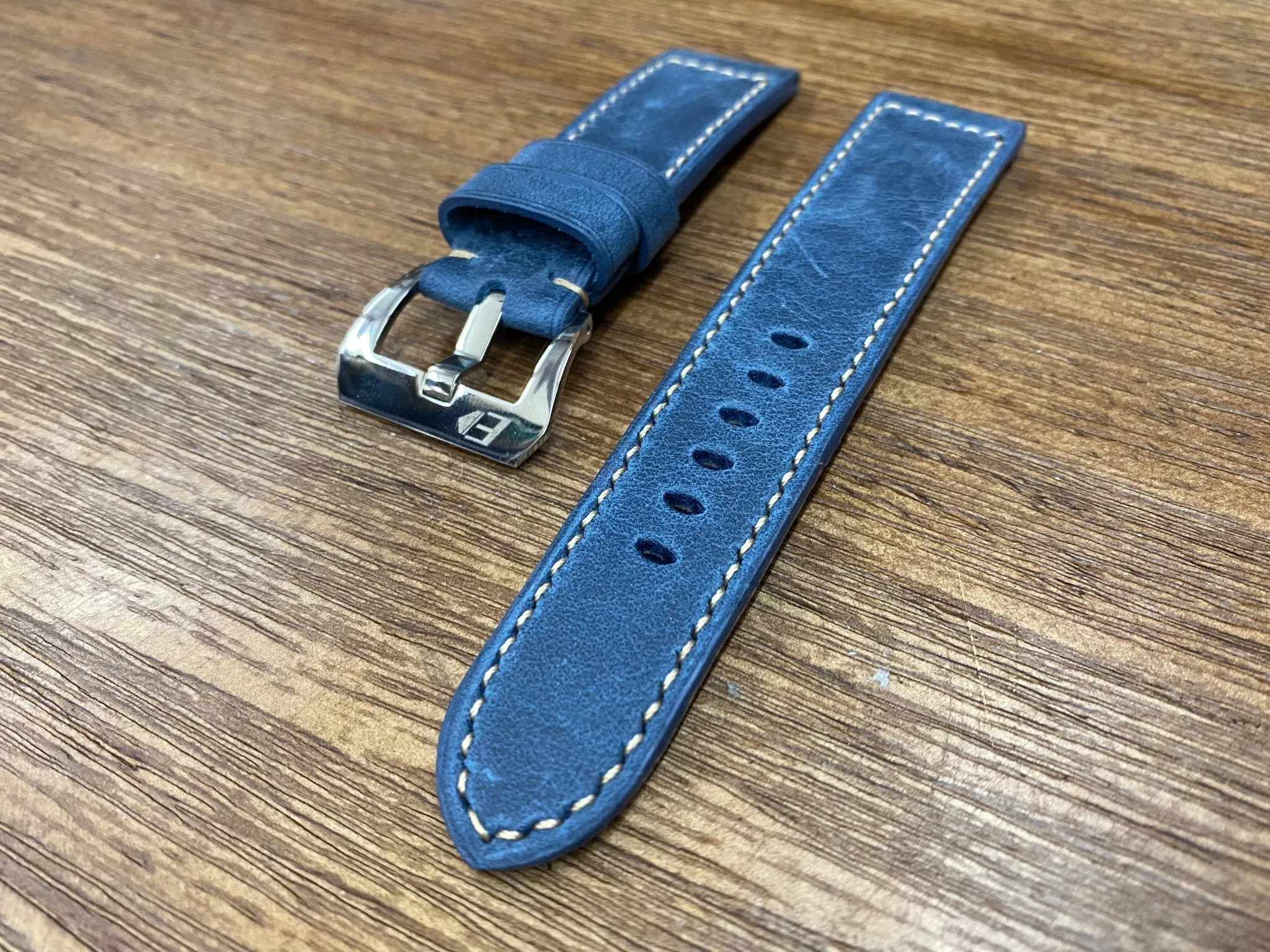 Blue Genuine Leather Watch Strap in 24mm, 26mm, Mens Wrist Watch Band Replacement, Leather Watch Band in Vintage Style, Personalise Gift Ideas for husband