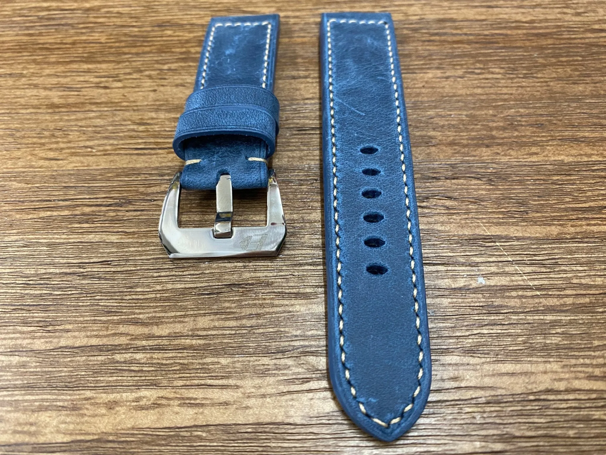 Blue Genuine Leather Watch Strap in 24mm, 26mm, Mens Wrist Watch Band Replacement, Leather Watch Band in Vintage Style, Personalise Gift Ideas for husband