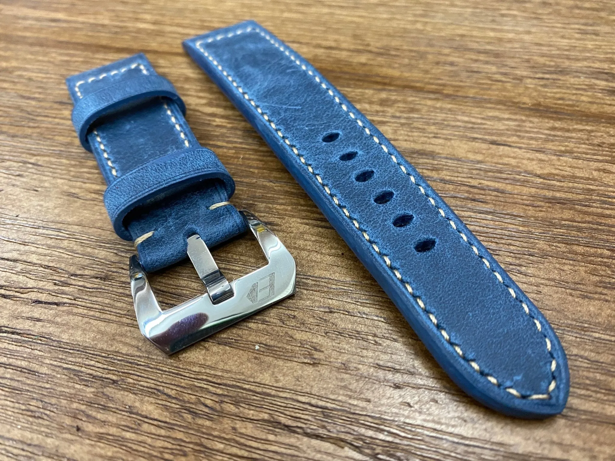 Blue Genuine Leather Watch Strap in 24mm, 26mm, Mens Wrist Watch Band Replacement, Leather Watch Band in Vintage Style, Personalise Gift Ideas for husband