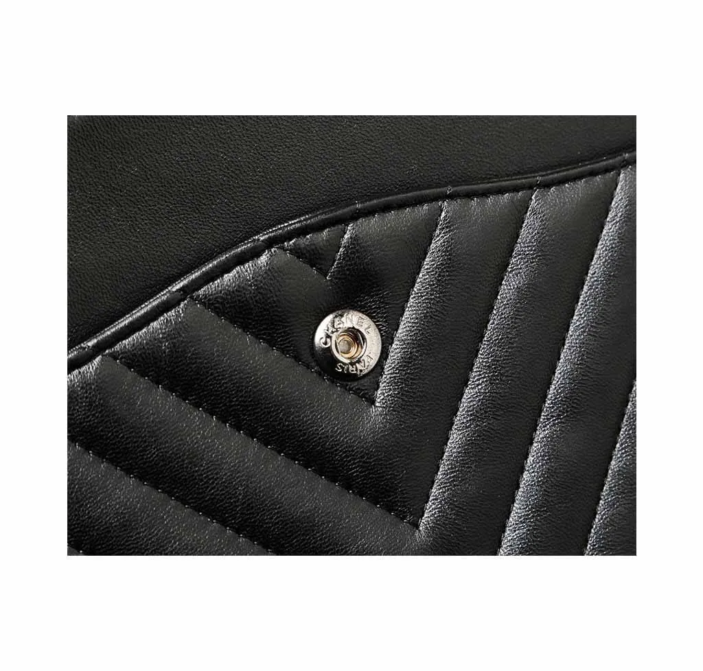 Chanel Black Jumbo Classic Flap Bag