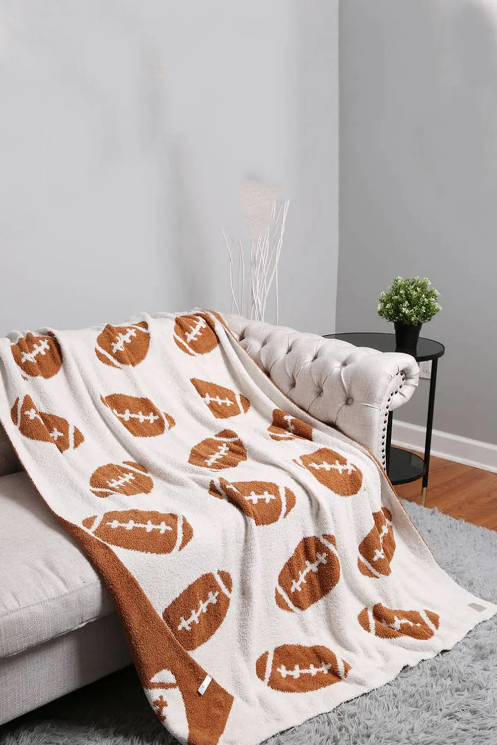 Chestnut Rugby Pattern Color Block Fleece Blanket 127*152cm