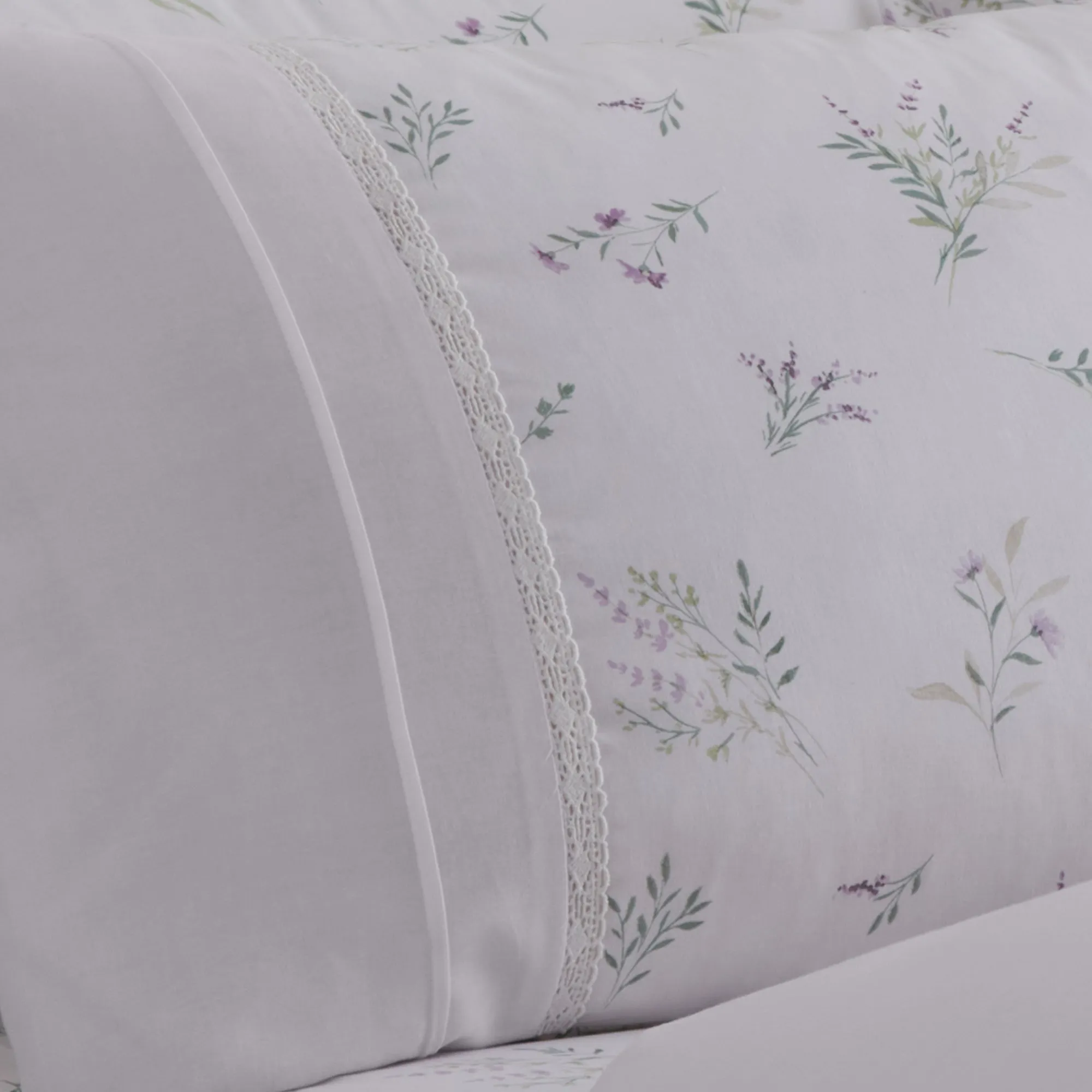 Dreams & Drapes Chloe Duvet Cover Set - Lilac