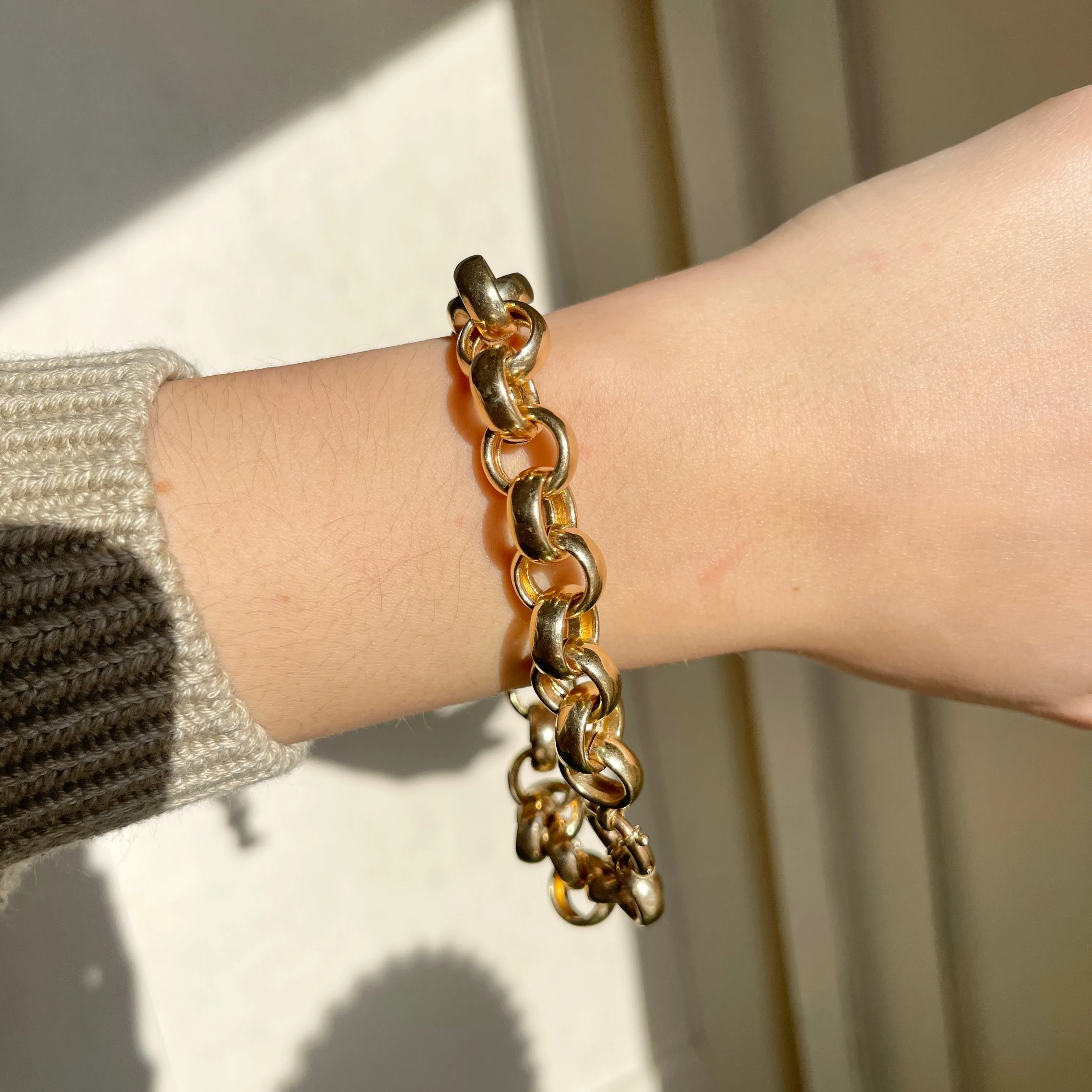 Estate 14KT Yellow Gold Chunky Rolo Chain Toggle Bracelet 9"
