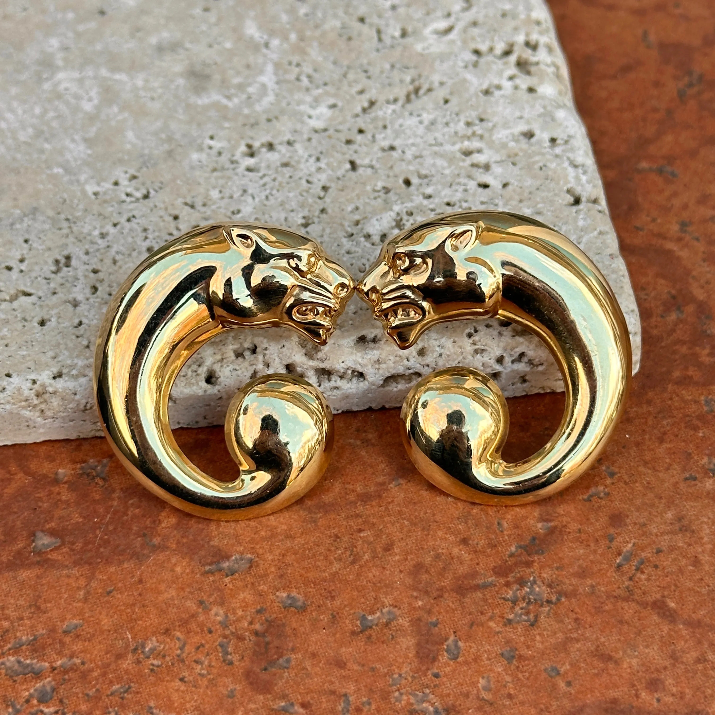 Estate Bassani 14KT Yellow Gold Panther Swirl Post Earrings