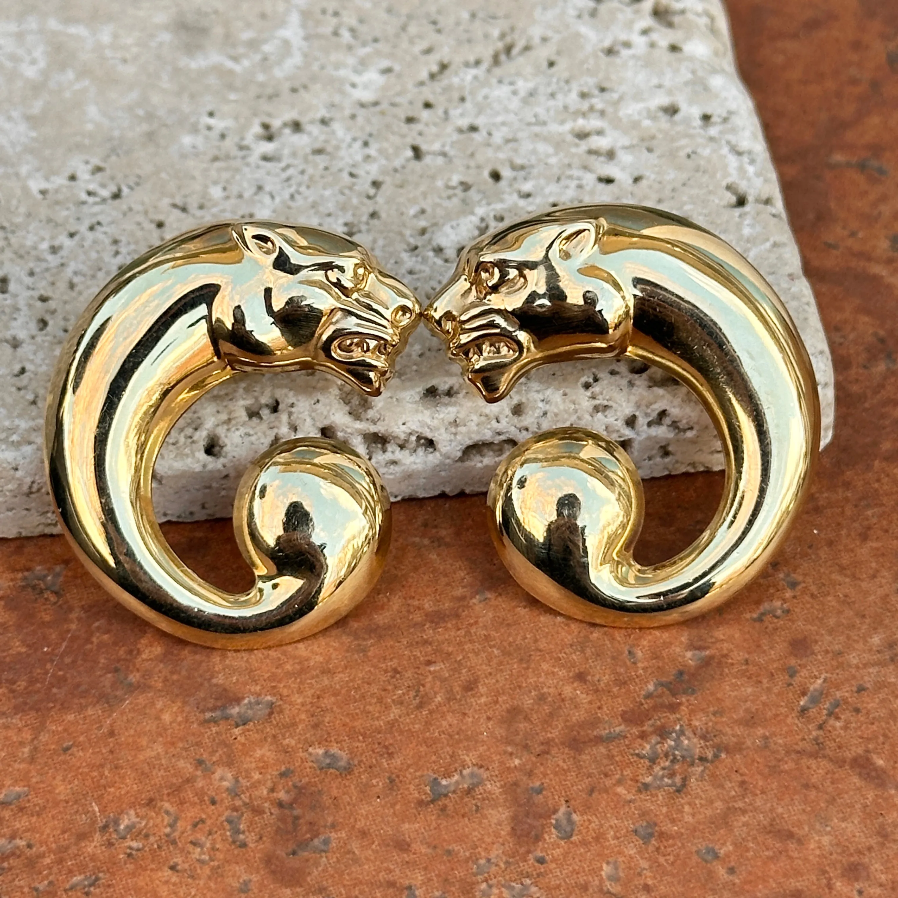 Estate Bassani 14KT Yellow Gold Panther Swirl Post Earrings