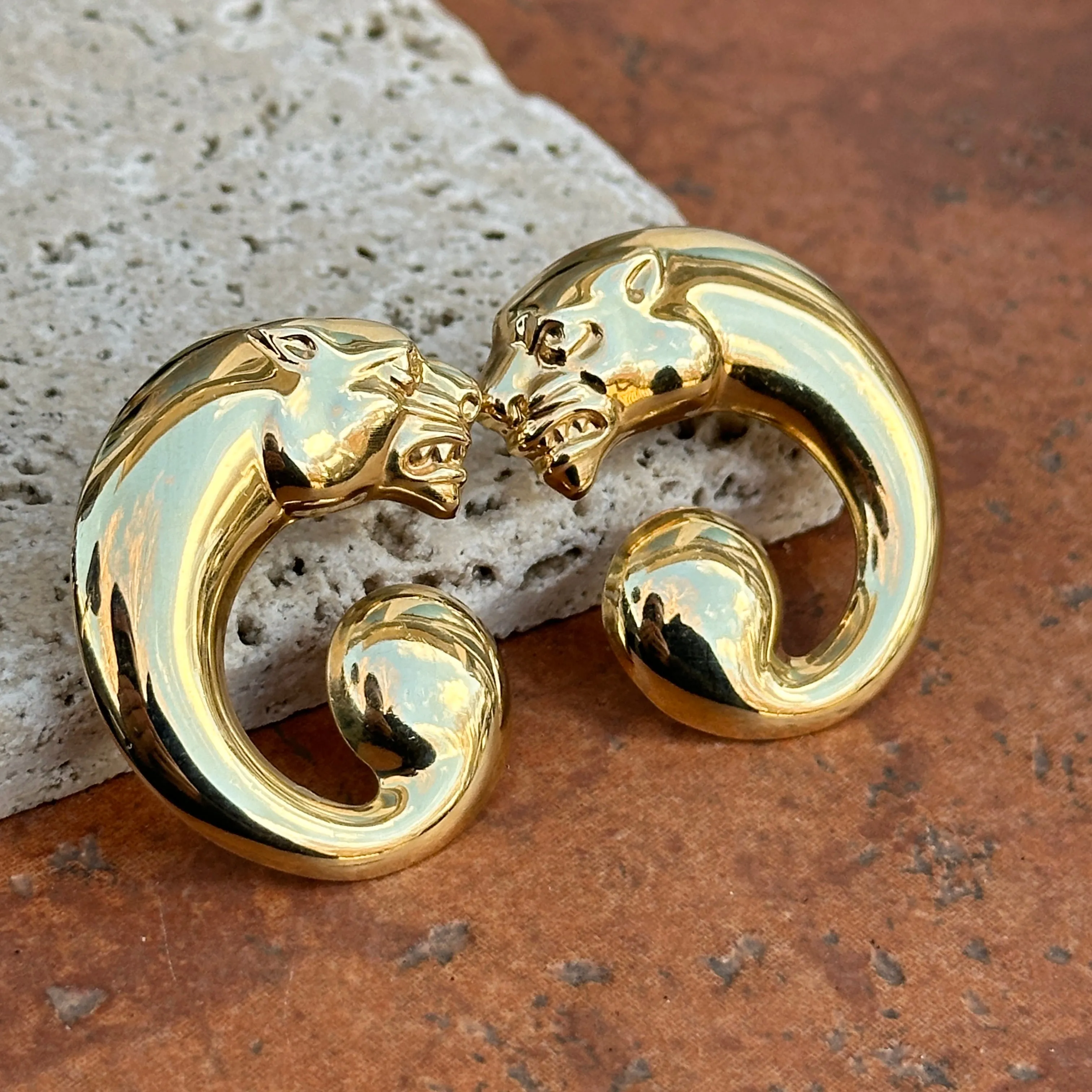 Estate Bassani 14KT Yellow Gold Panther Swirl Post Earrings