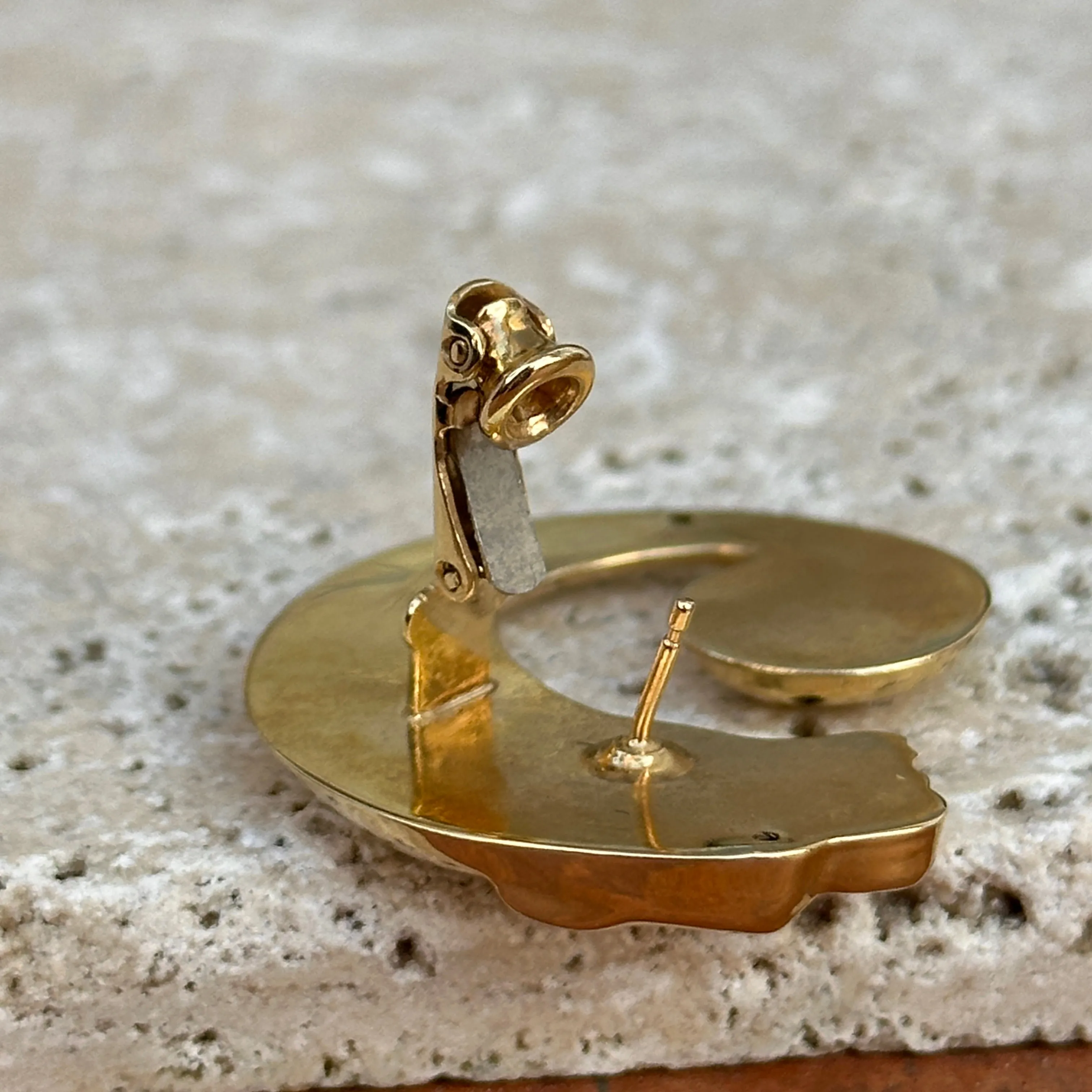 Estate Bassani 14KT Yellow Gold Panther Swirl Post Earrings