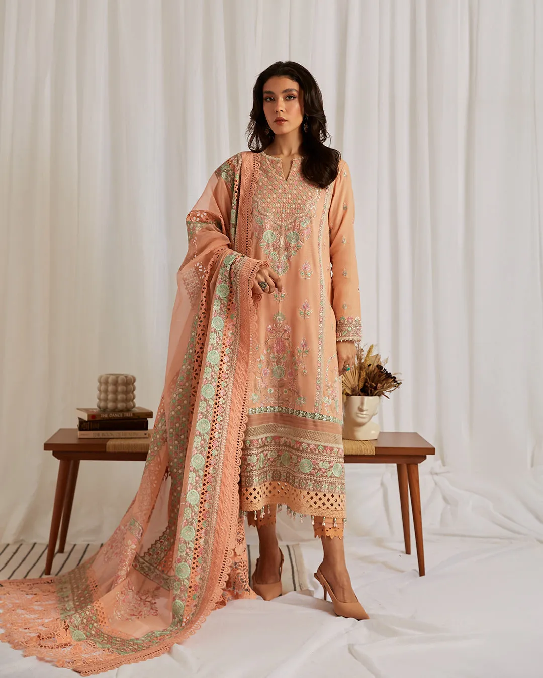 Faiza Saqlain | Lyle Luxury Lawn Collection 2023 | LARA
