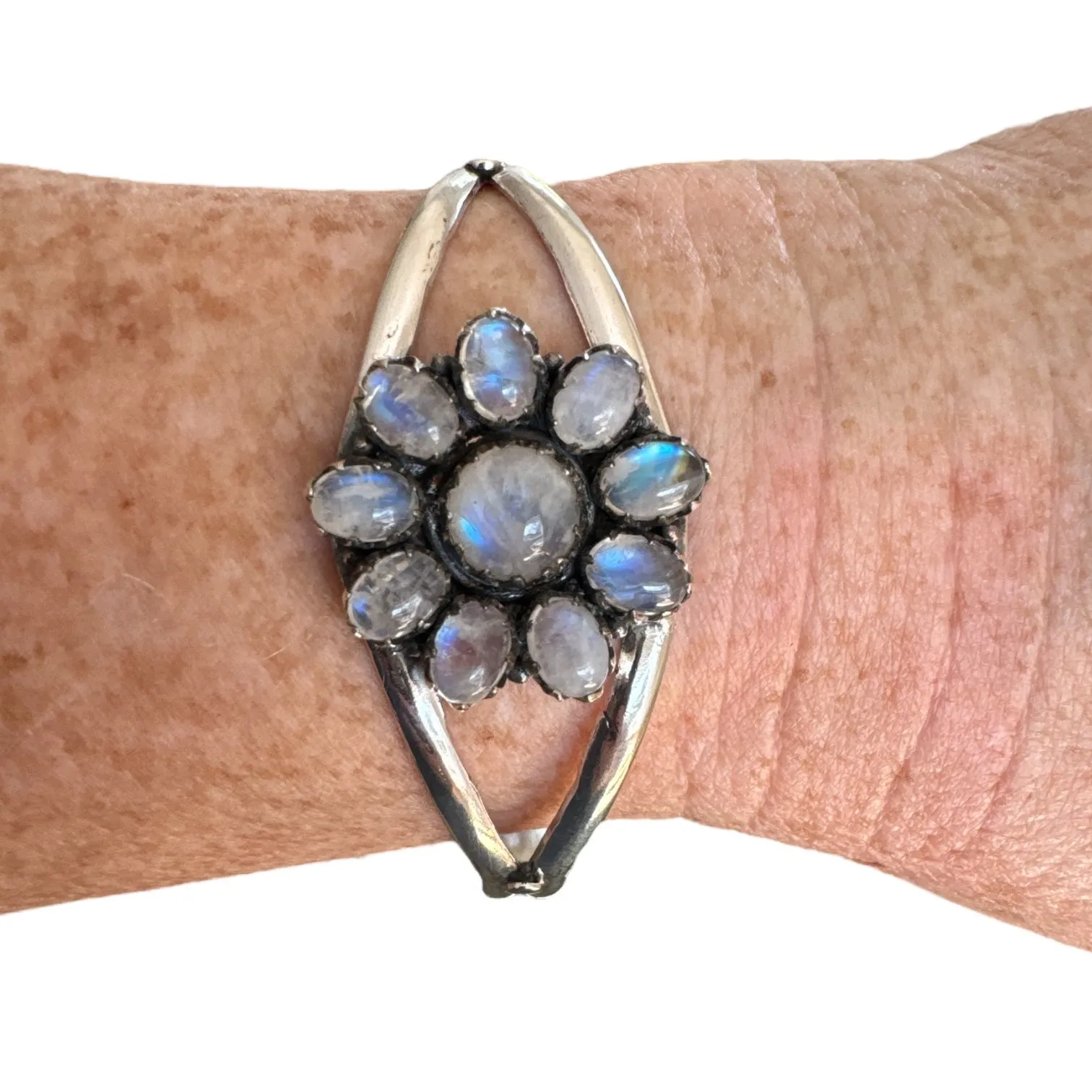 FLOWER Rainbow Moonstone Solid 925 Sterling Silver Cuff Bracelet