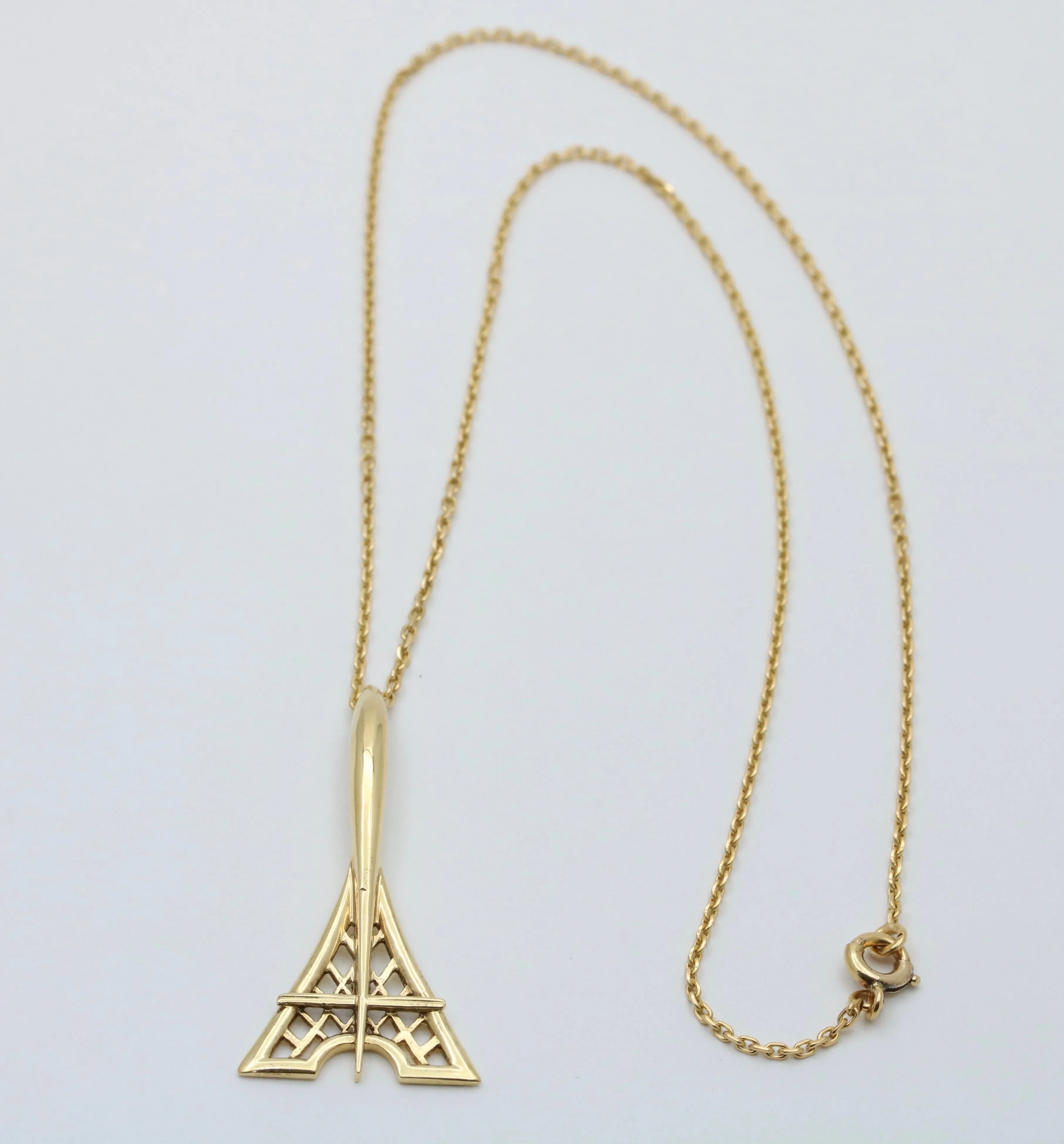 Fred of Paris 18K Gold Eiffel Tower Necklace