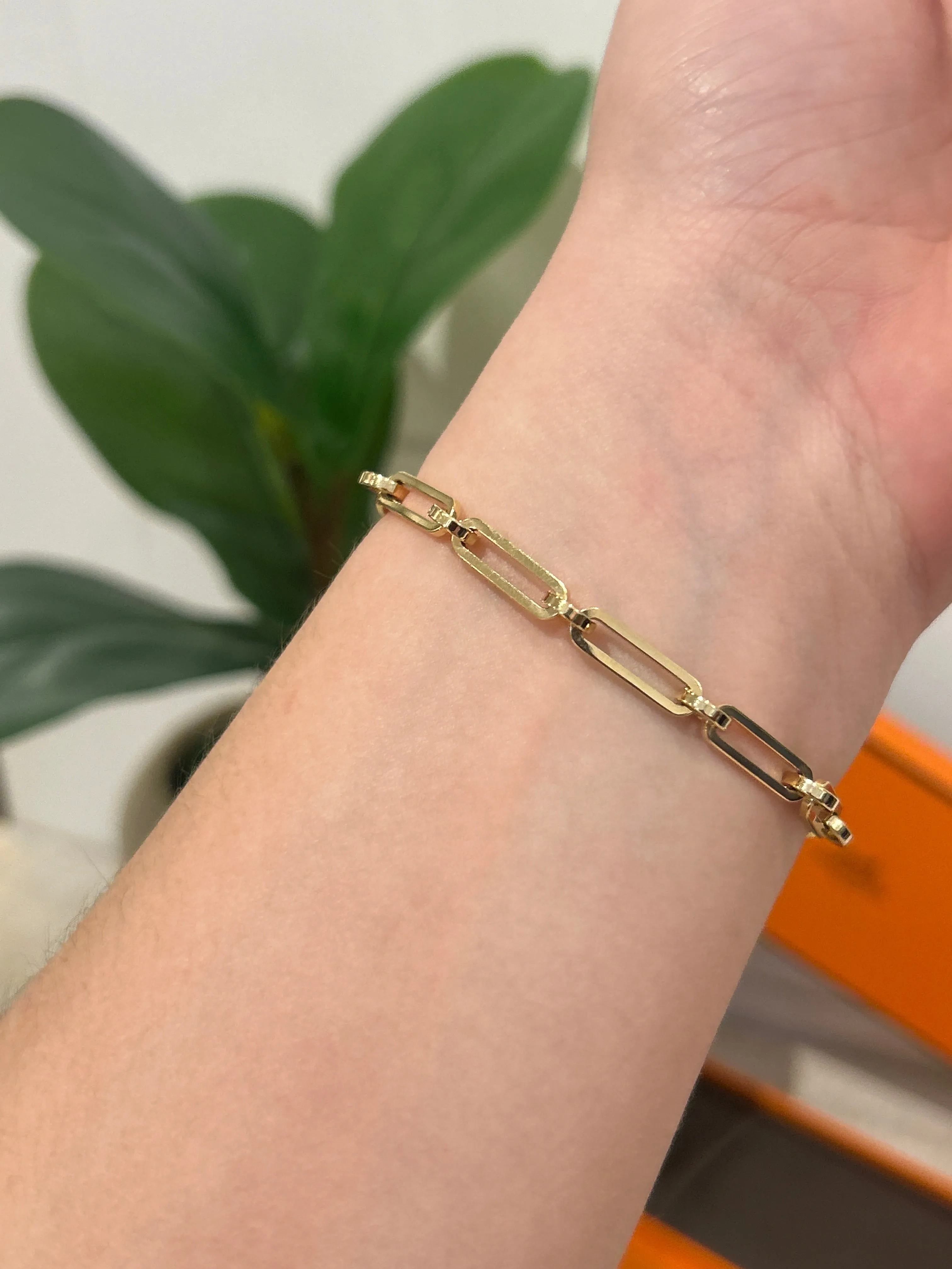 Hermès 18k Yellow Gold ‘Kelly Chaine’ PM Bracelet