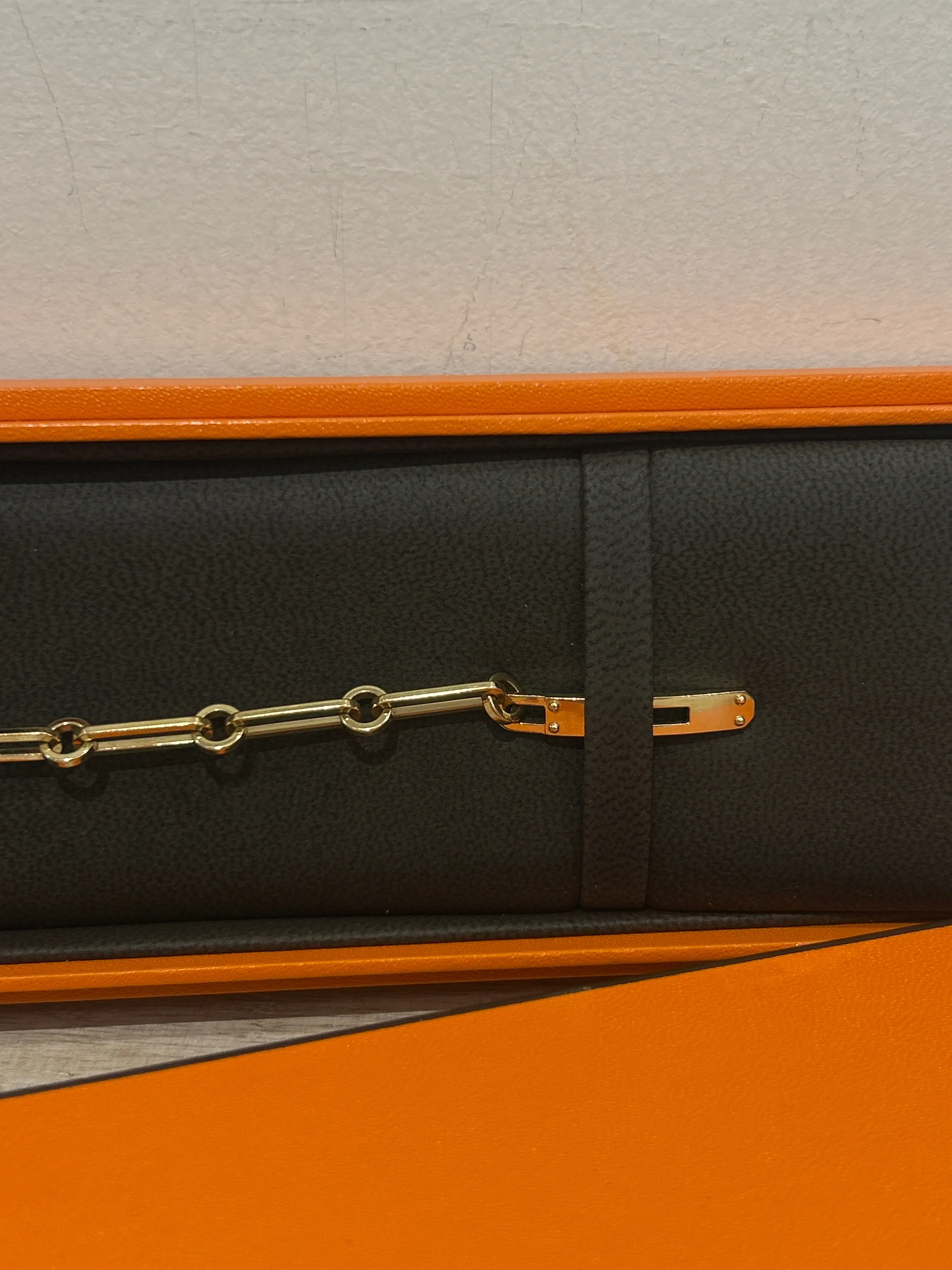 Hermès 18k Yellow Gold ‘Kelly Chaine’ PM Bracelet