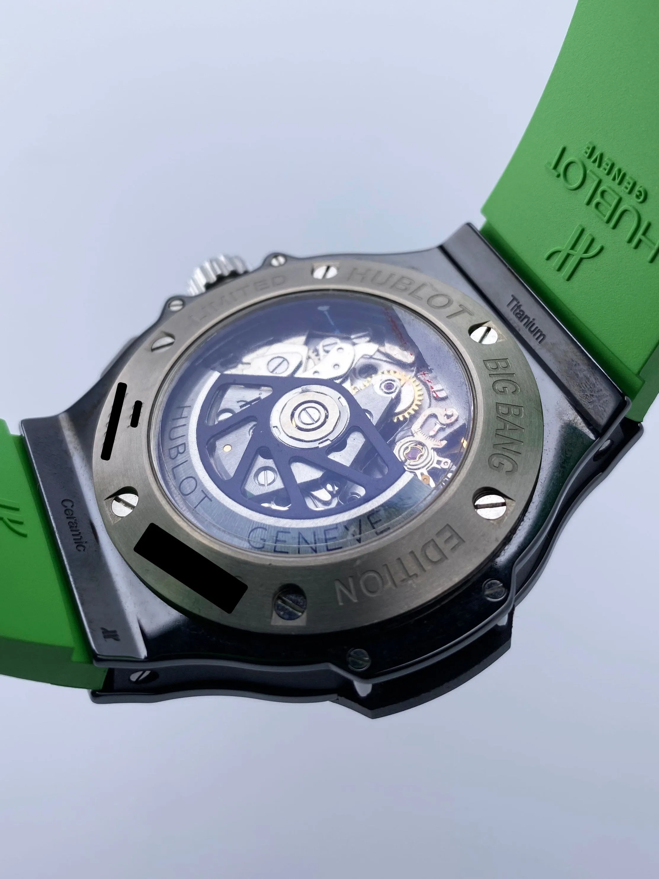 Hublot Big Bang Mexican Futbol 2007 Limited Edtion 301.CX.134.RX.MEX07 Watch Box Papers