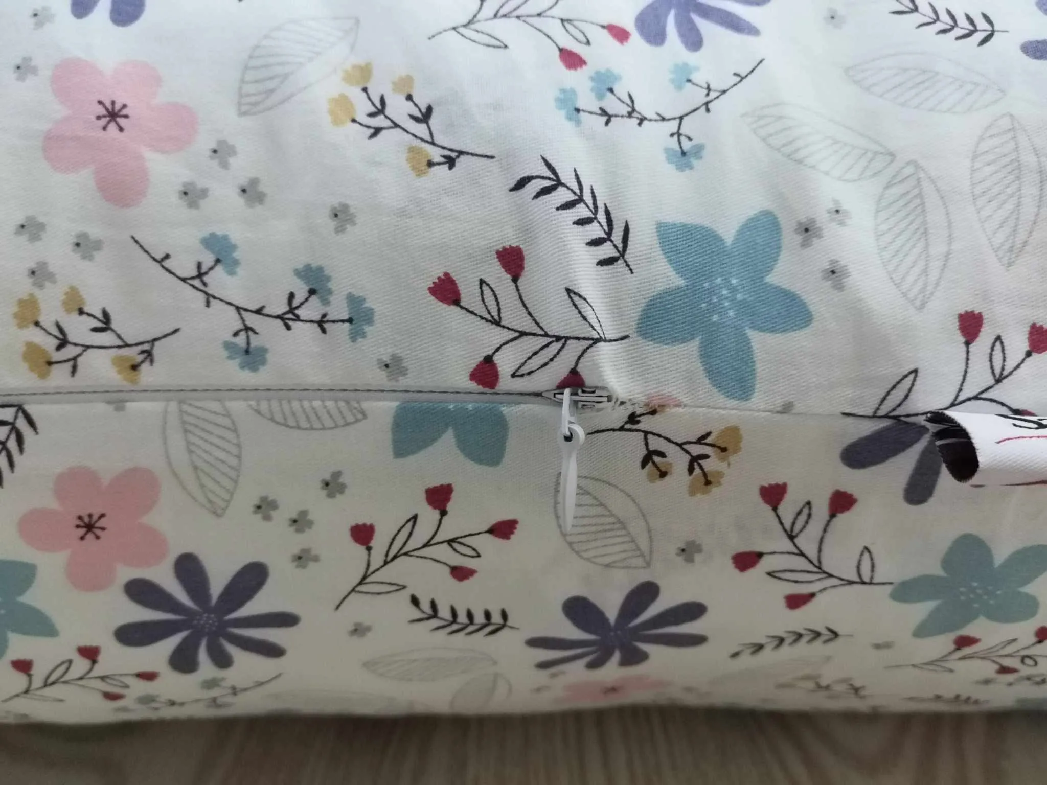 J Shaped Body Support Pillow Pink 'n' Daisies