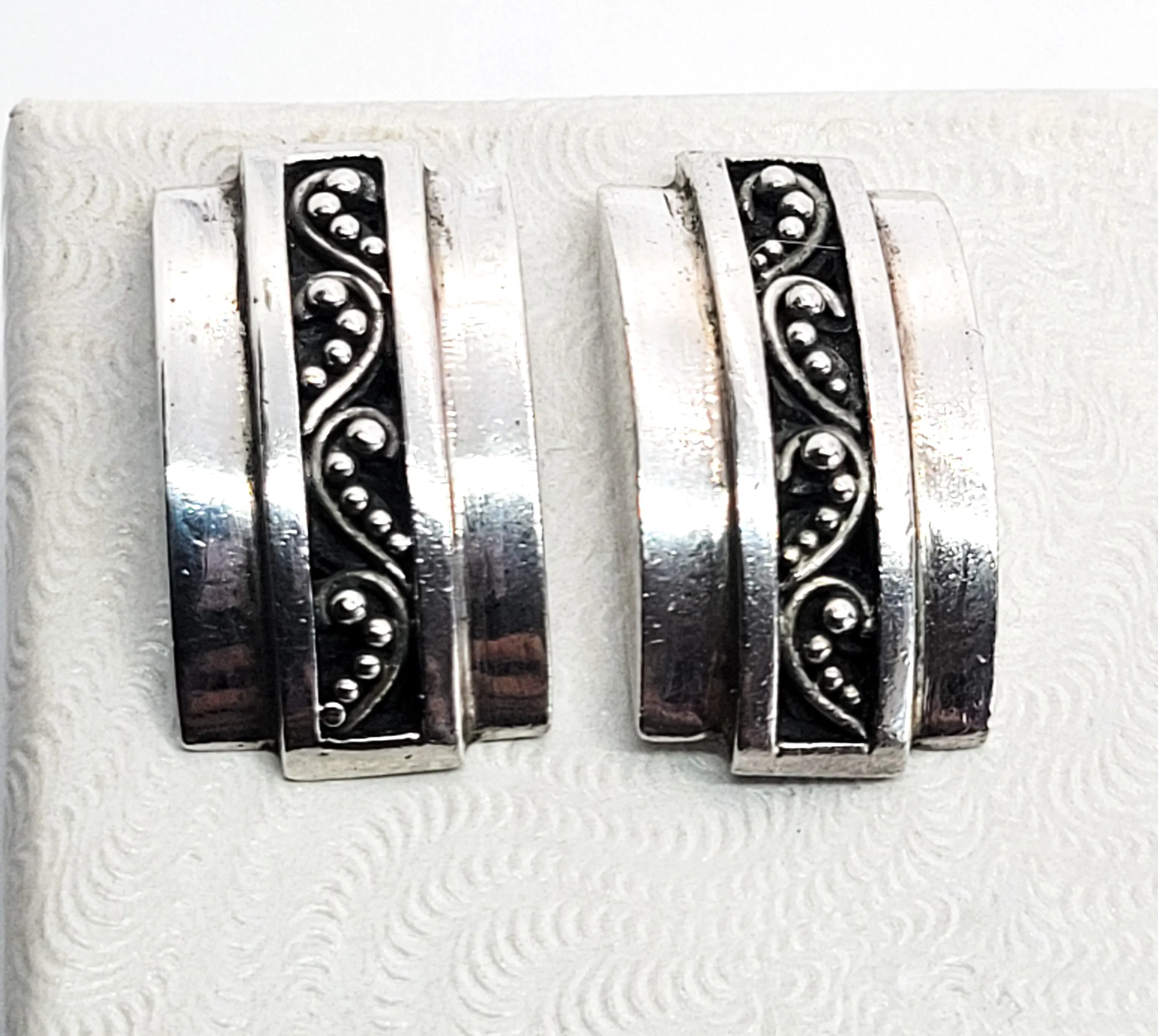 Lois Hill Scroll Milgrain dot sterling silver domed earrings Indonesia