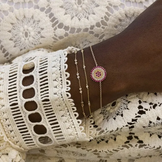 Lulu Jack Single Bezel Bracelet in Yellow Gold