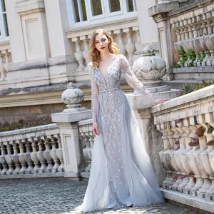 Luxury Silver Long Sleeve Evening Dresses Deep V Neck Tulle Diamonds Beaded Dress Party Evening Gown
