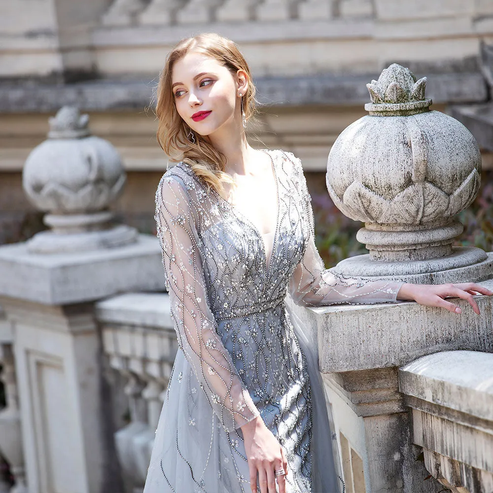 Luxury Silver Long Sleeve Evening Dresses Deep V Neck Tulle Diamonds Beaded Dress Party Evening Gown