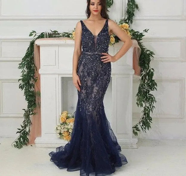 Newest Dubai Sexy Backless Fashion Evening Dresses Sleeveless Beading Sequined Formal Dress