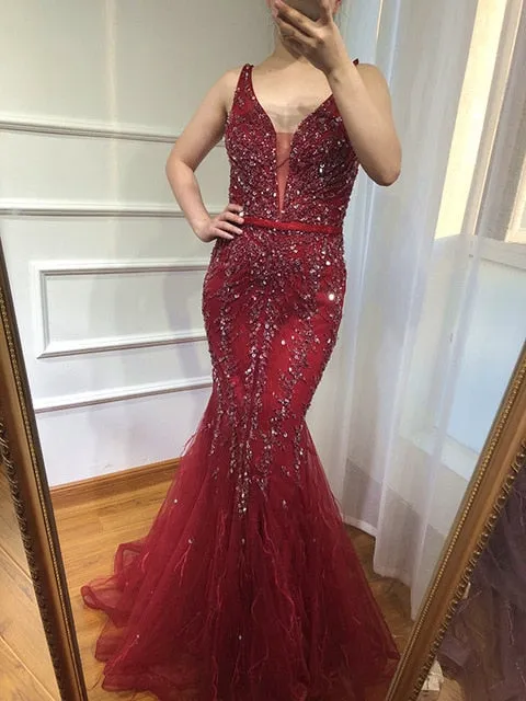 Newest Dubai Sexy Backless Fashion Evening Dresses Sleeveless Beading Sequined Formal Dress