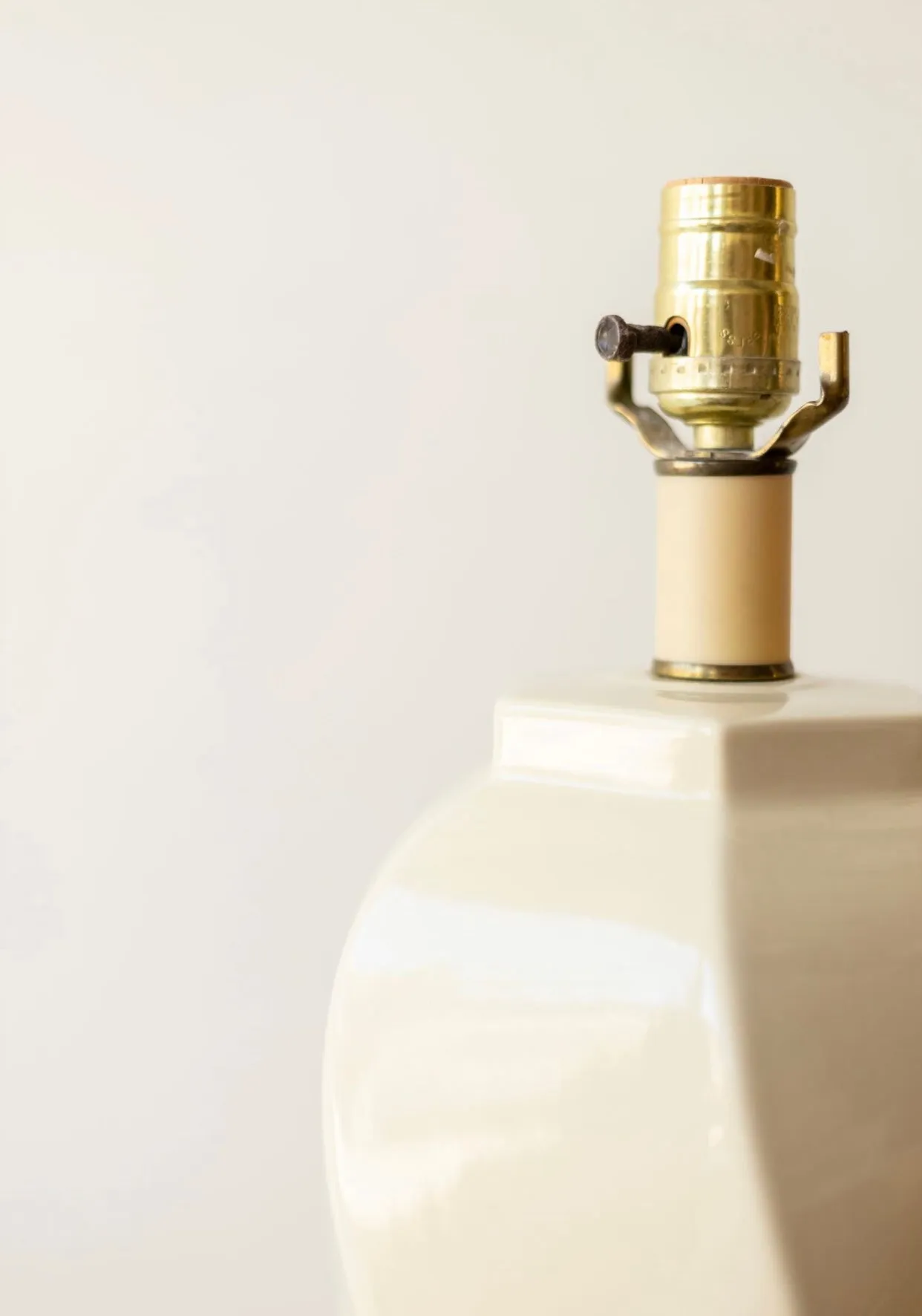 Post Modern 80s Twist Lamp in Cream, Local Pick up Only