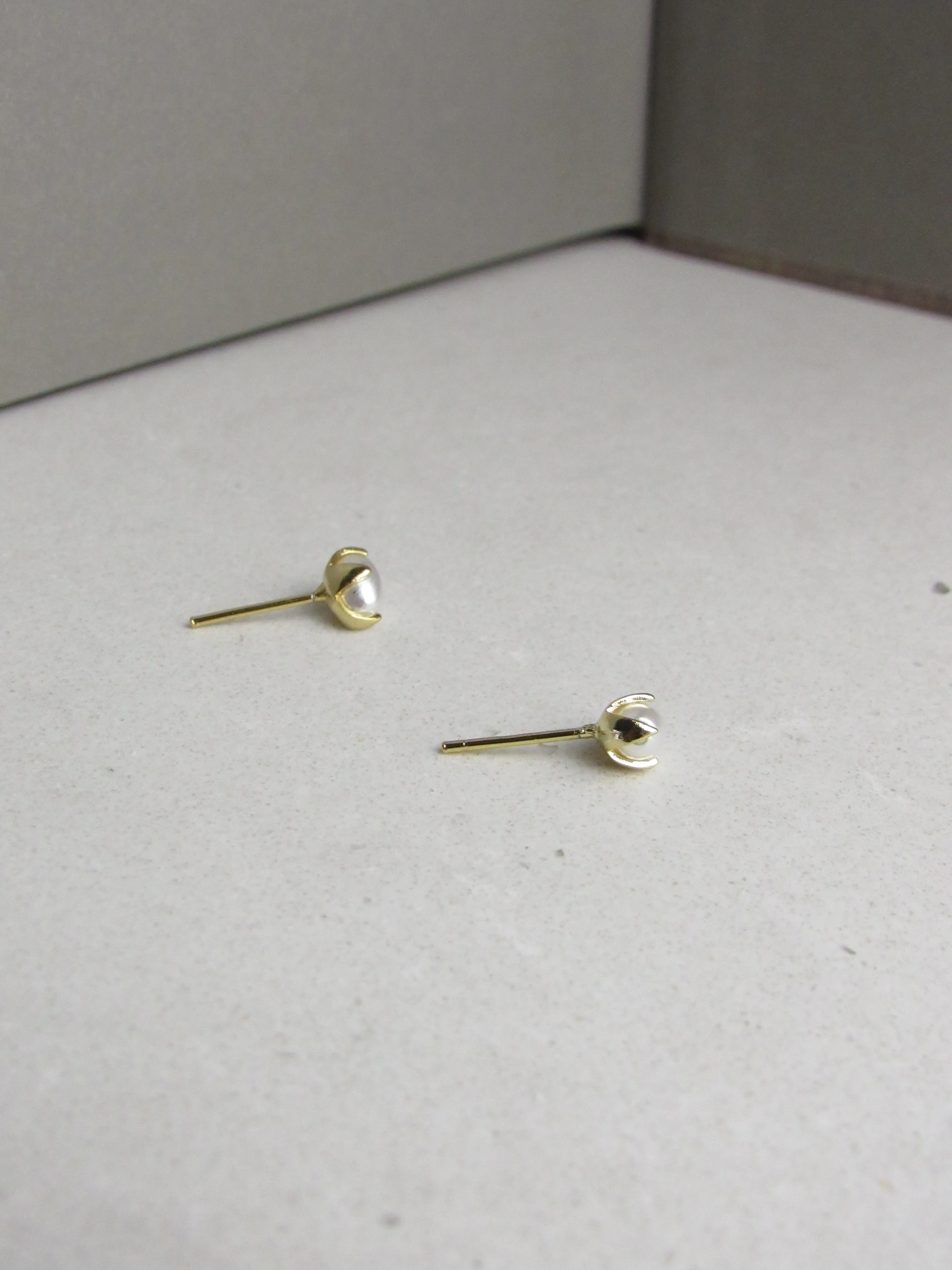 Rice Puff Pearl Gold Stud Earrings