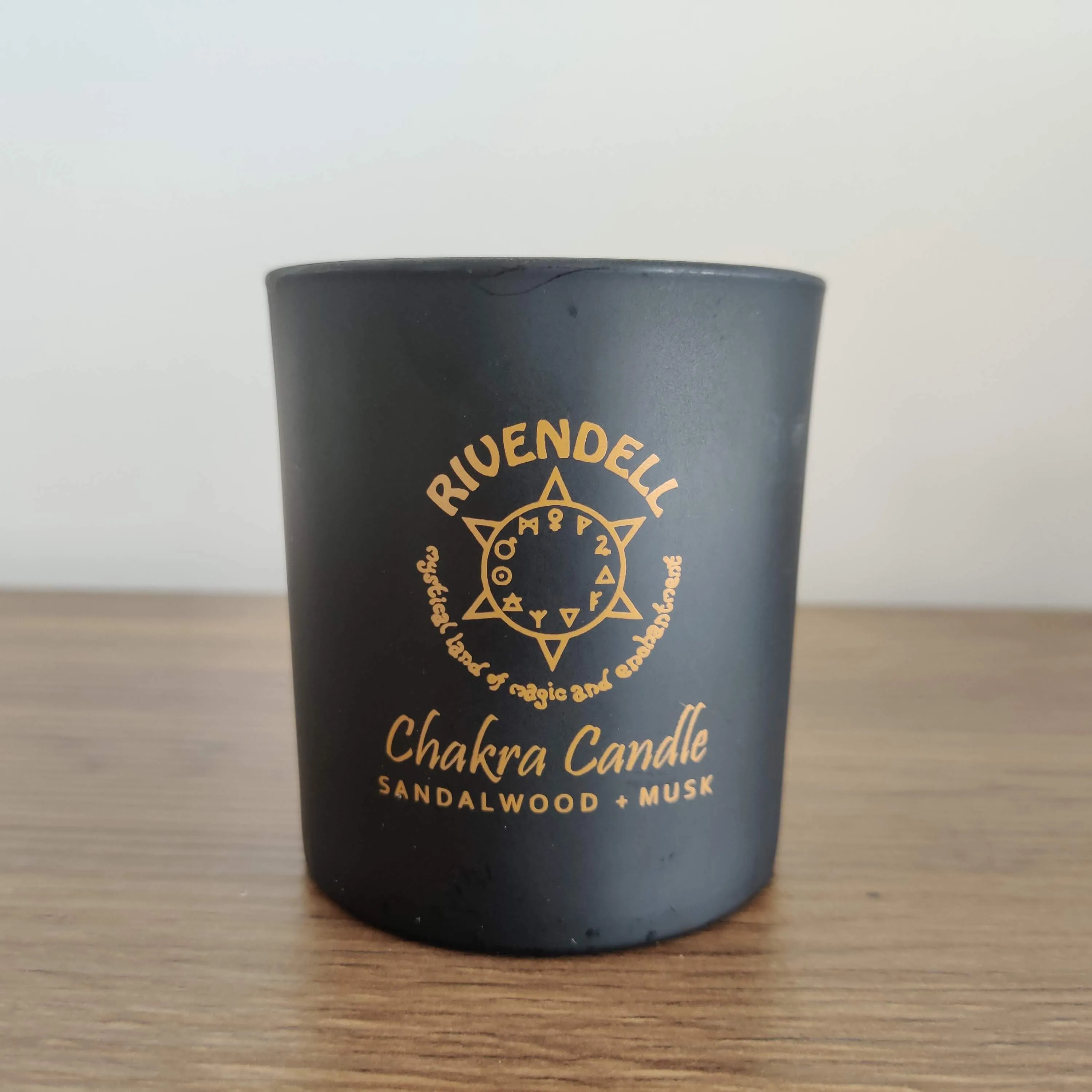 Rivendell's Chakra Candle: Sandalwood and Musk