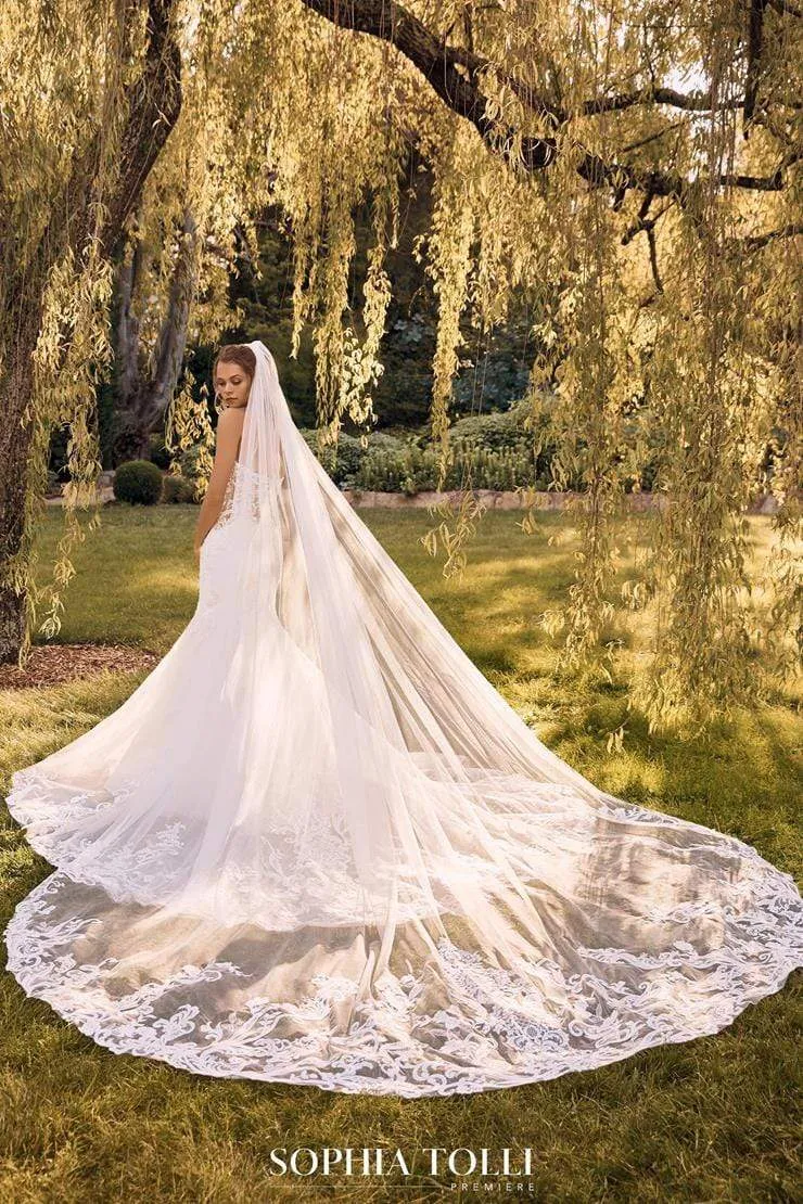 Sophia Tolli: Y22060 - Orianna