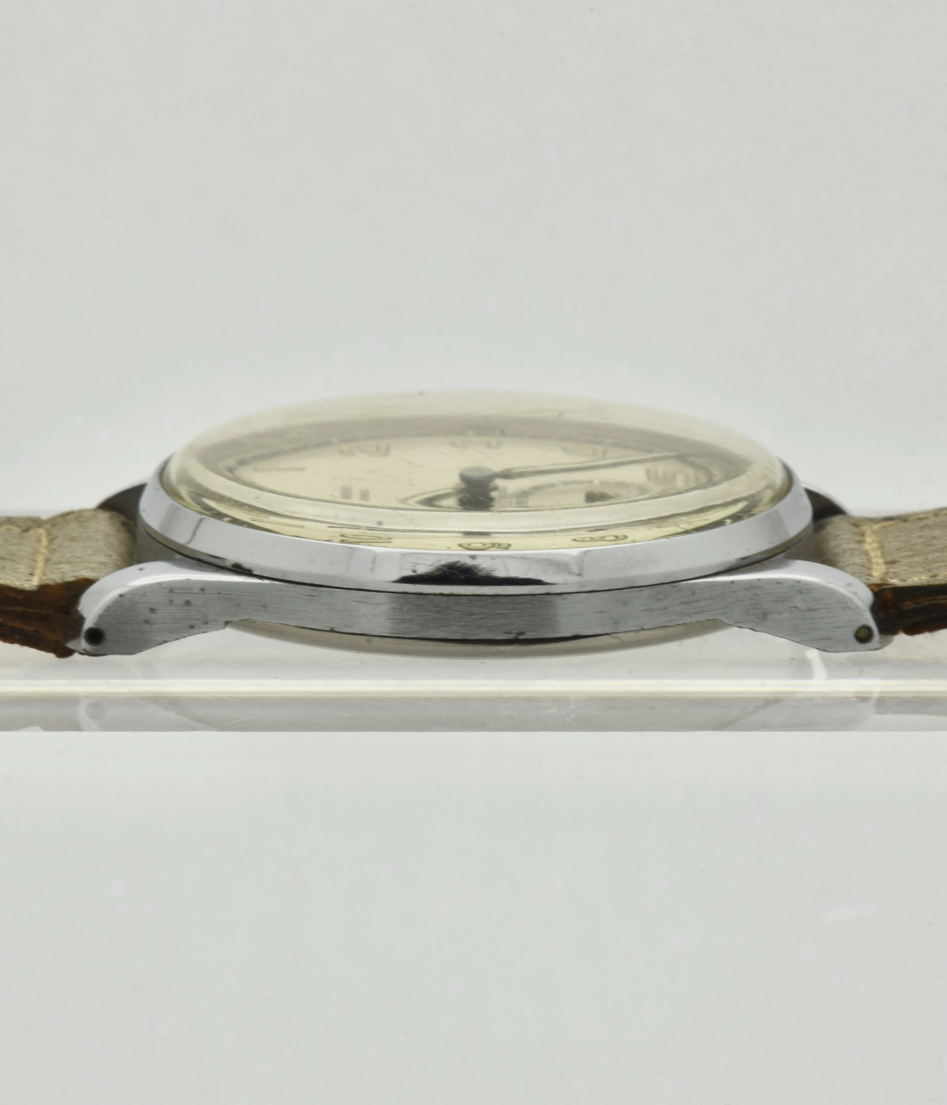 Splendid Calatrava Wristwatch with Small Seconds