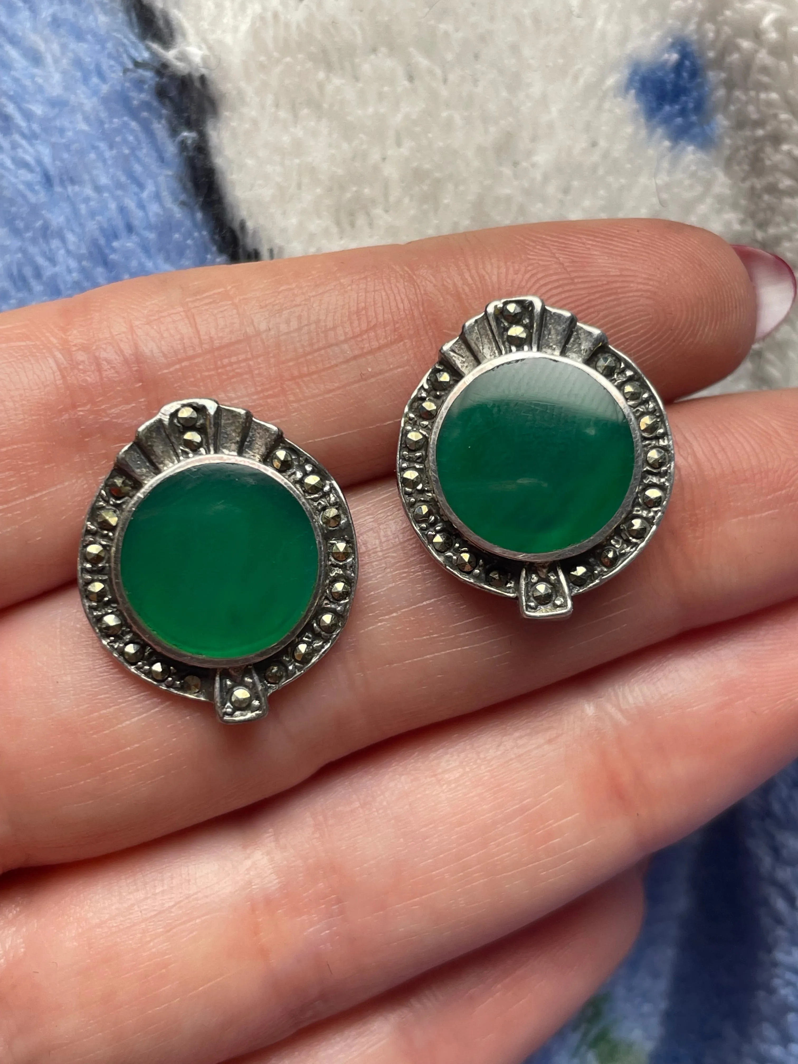 sterling silver chrysoprase marcasite post earrings earrings