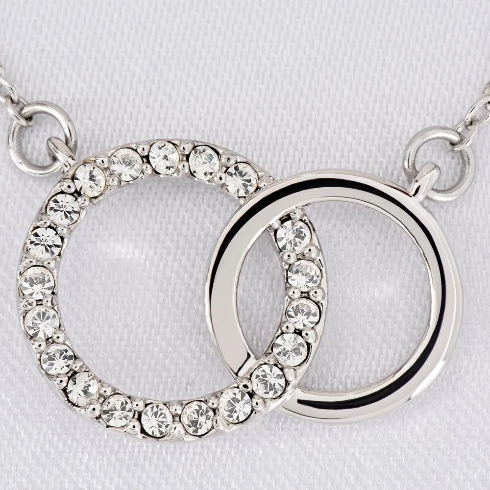 There's no better friend-Perfect Pair Circle Necklace for Sister