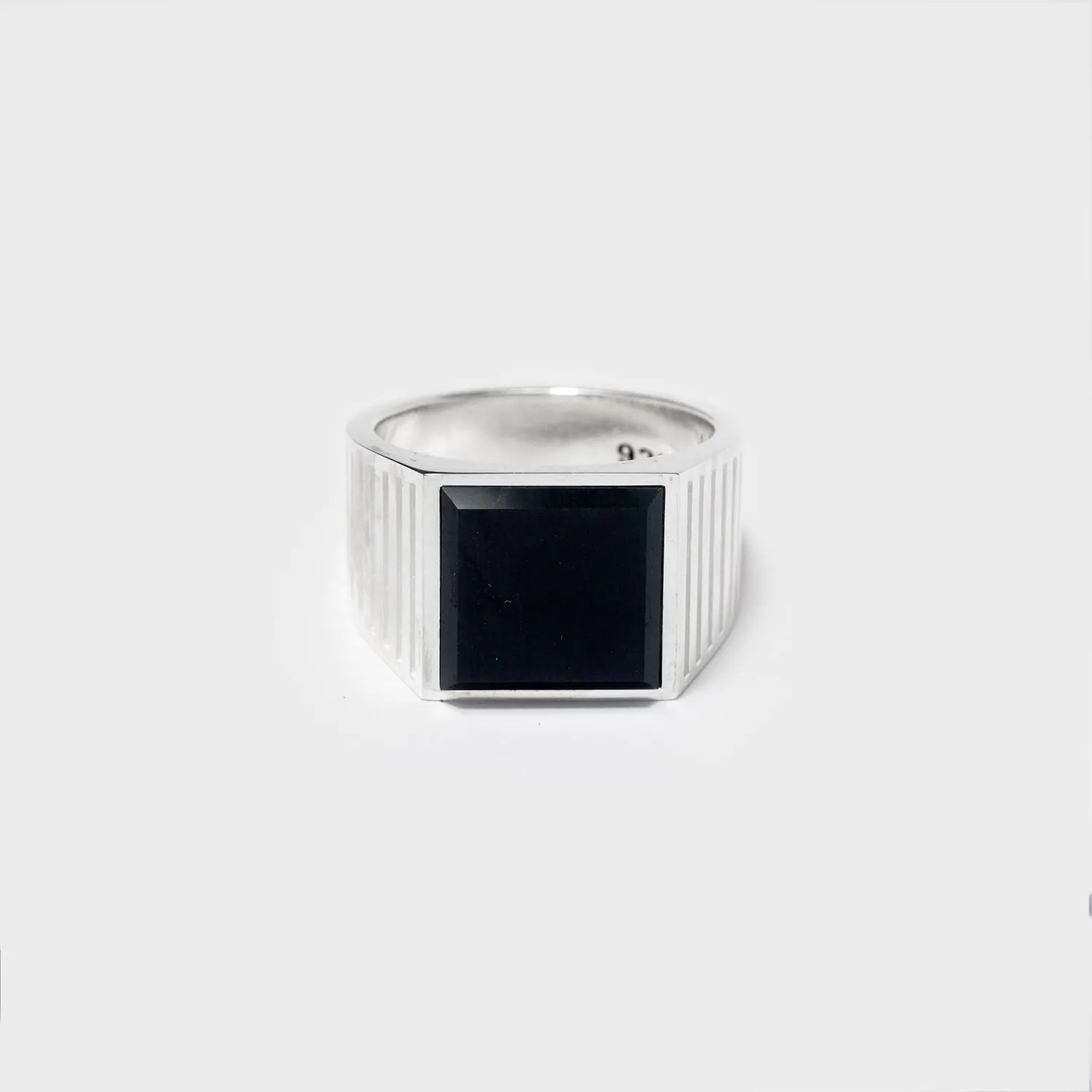 Tilley Inlay Signet Ring, 15mm