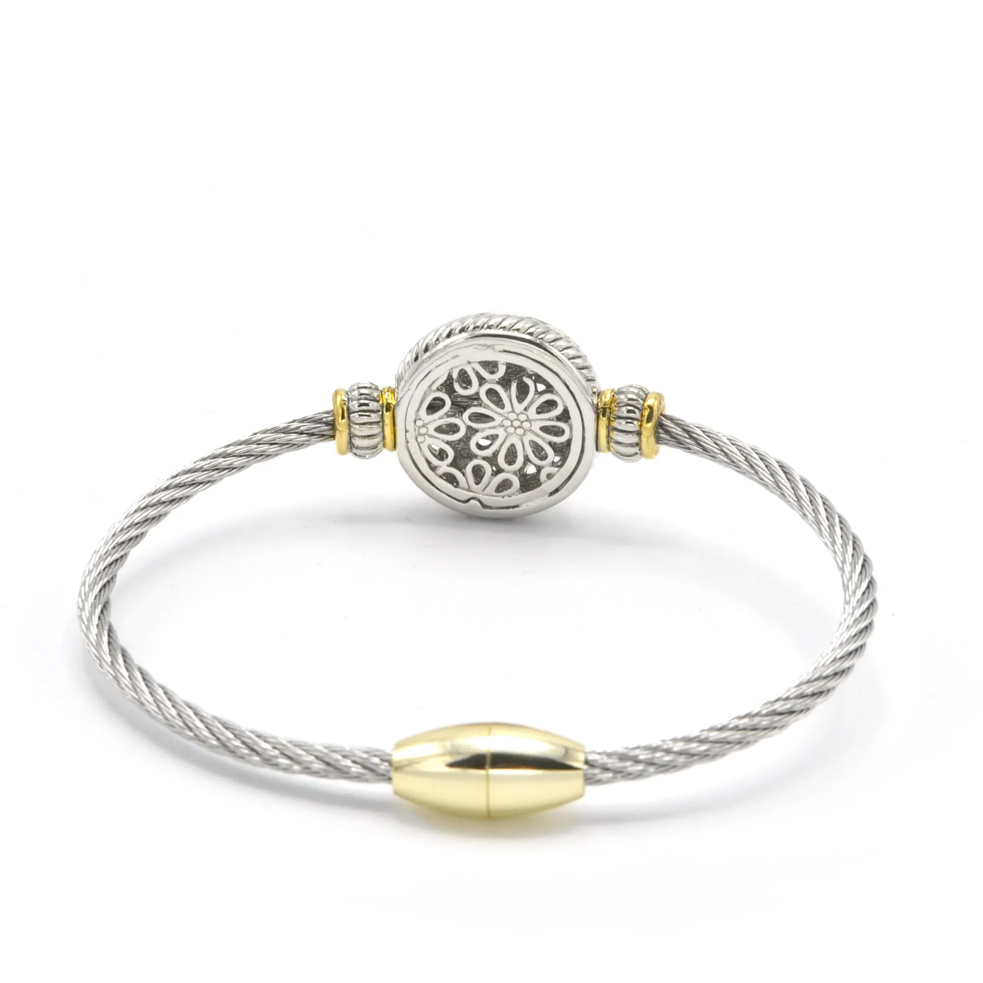 TWO TONE PEARL CLASSIC MAGNETIC CLASP CABLE BRACELET#10939BR-PRL (FE22)