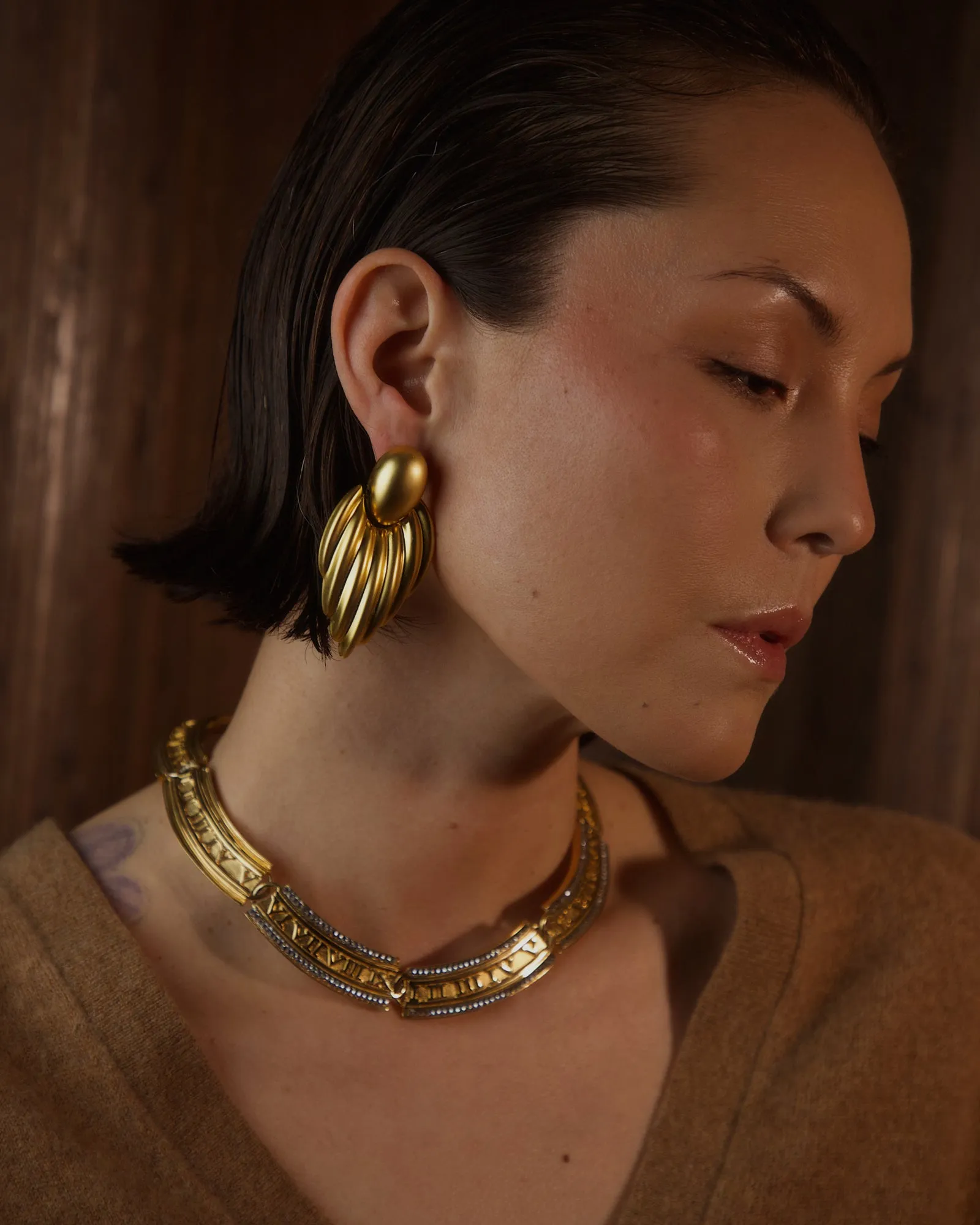 Vintage 80's Matte Gold Tube Drop Earrings
