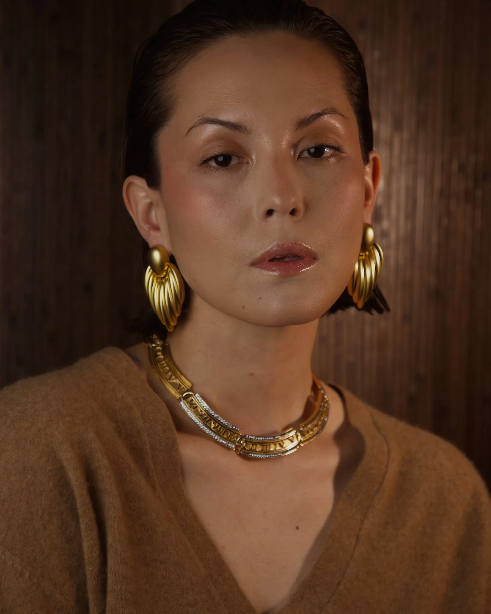 Vintage 80's Matte Gold Tube Drop Earrings