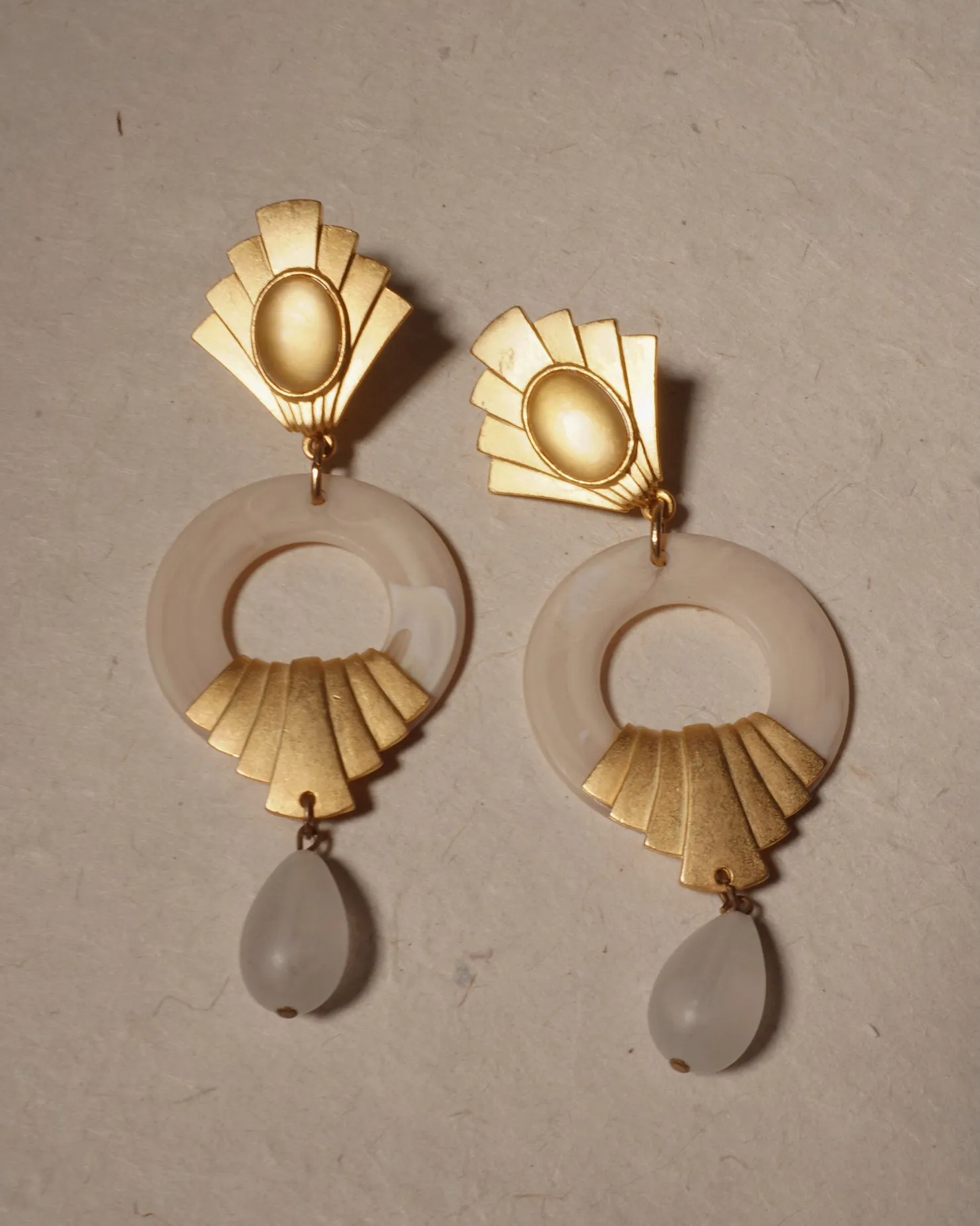 Vintage Frosted Lucite Drop Earrings