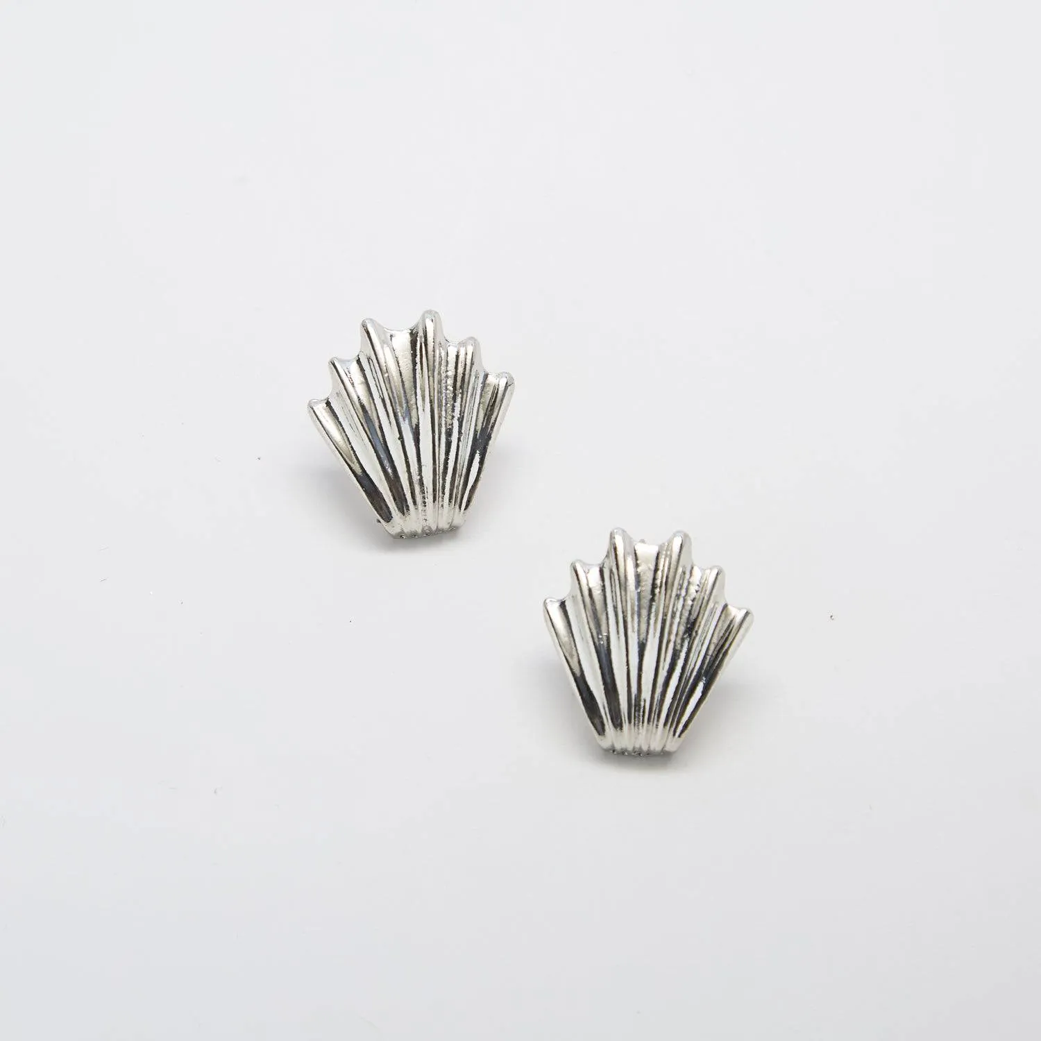 Vintage Scalloped Silver Earrings