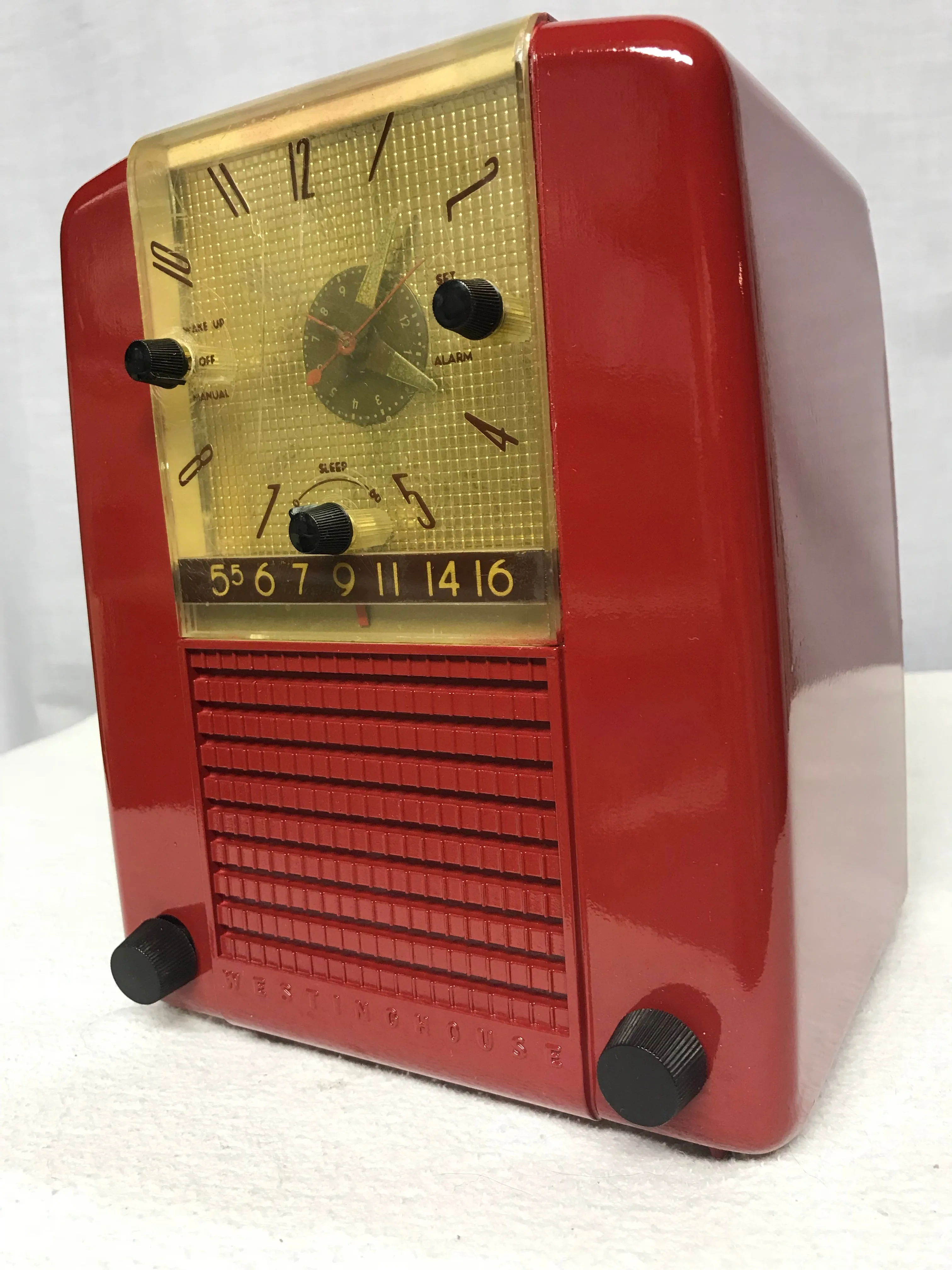 Westinghouse H 398T5 vintage tube radio with Bluetooth input